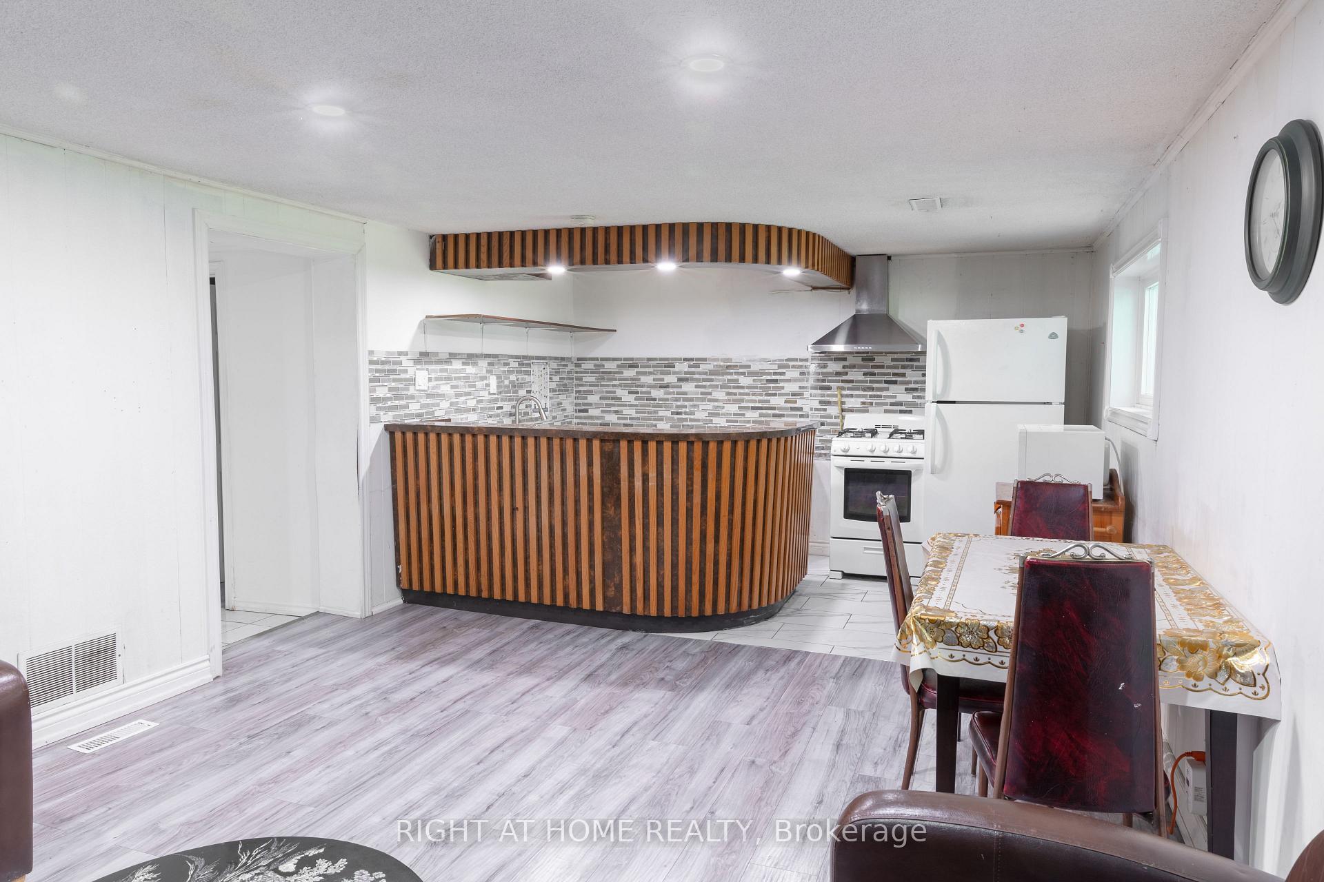 Photo 26 of 62 Iangrove Terrace, Scarborough, L'Amoreaux — HOMEH