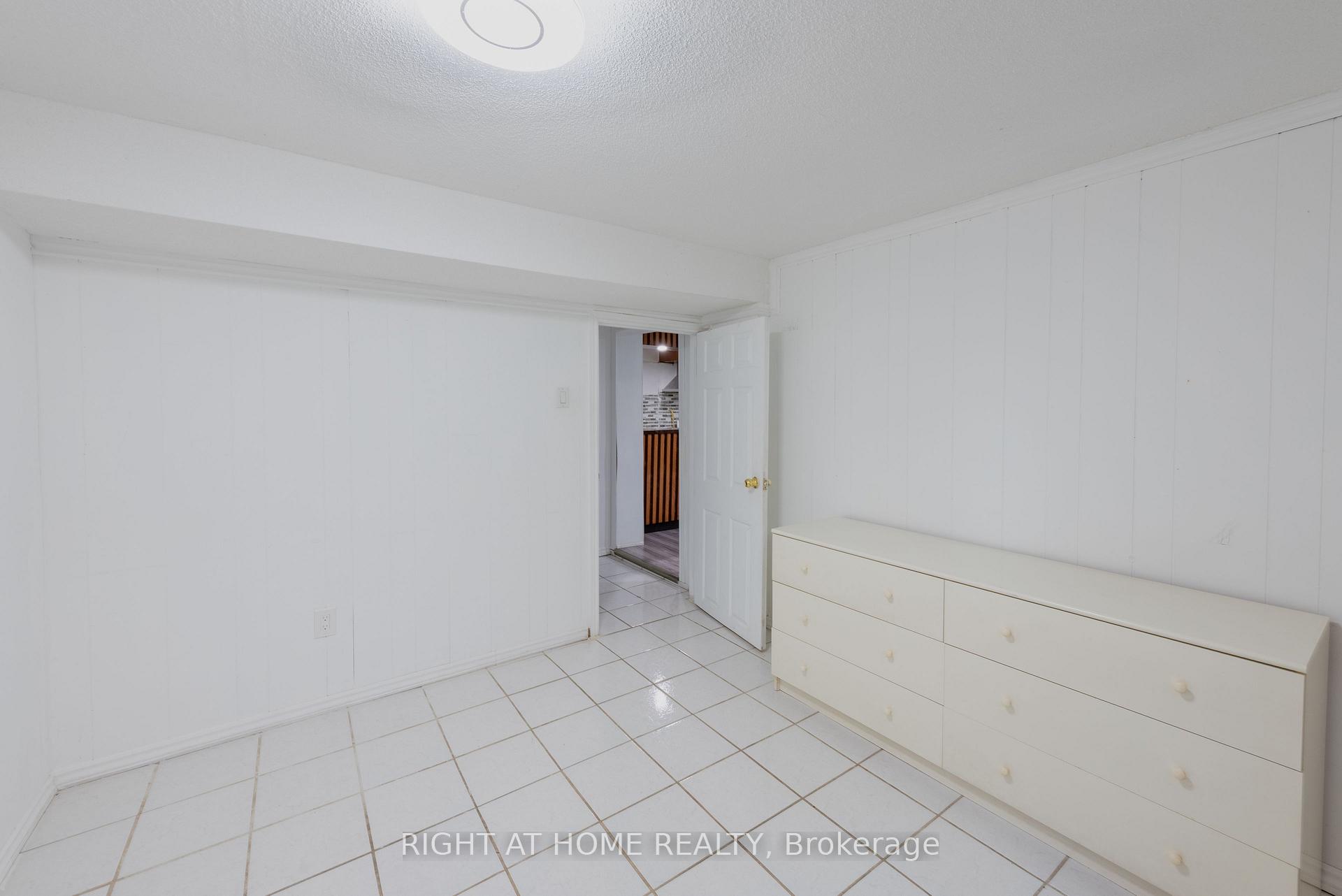 Photo 27 of 62 Iangrove Terrace, Scarborough, L'Amoreaux — HOMEH