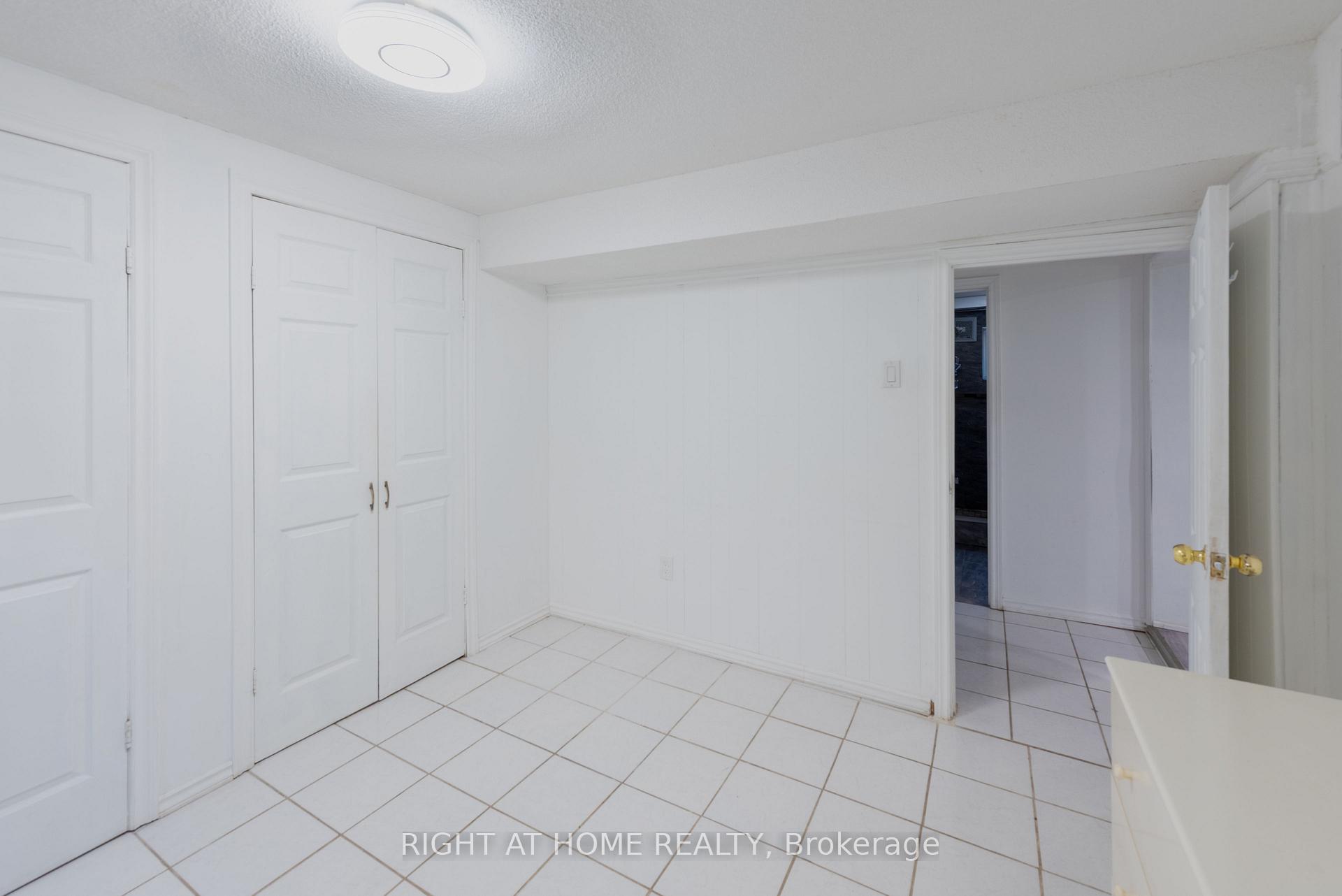 Photo 29 of 62 Iangrove Terrace, Scarborough, L'Amoreaux — HOMEH
