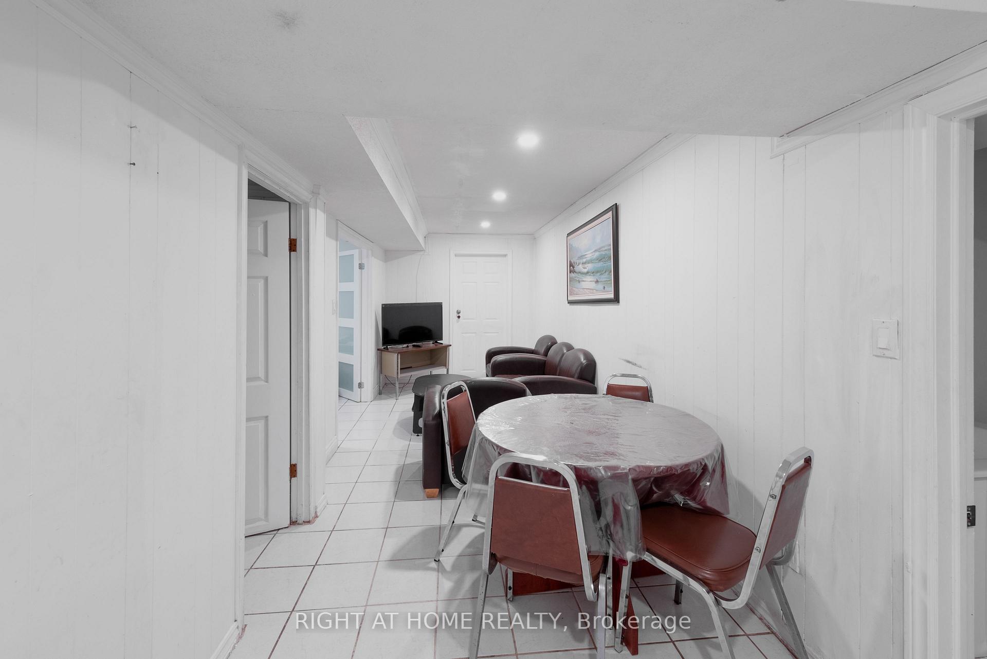 Photo 31 of 62 Iangrove Terrace, Scarborough, L'Amoreaux — HOMEH