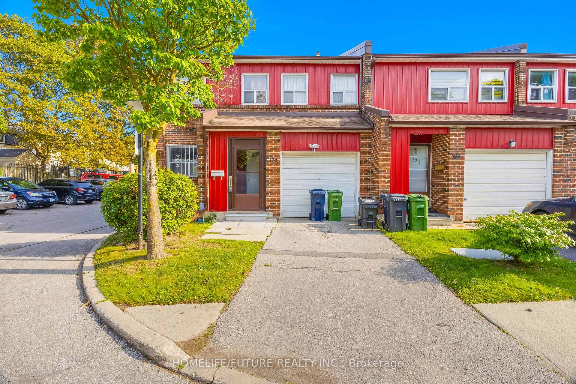 Photo 1 of Unit 174, 124 Dusay Place, Scarborough, L'Amoreaux — HOMEH
