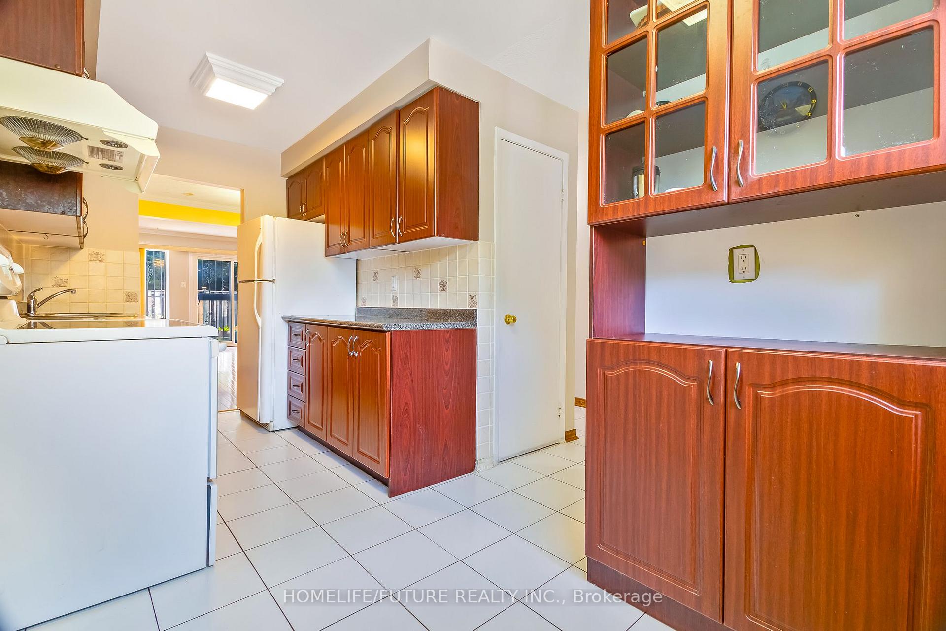 Photo 9 of Unit 174, 124 Dusay Place, Scarborough, L'Amoreaux — HOMEH