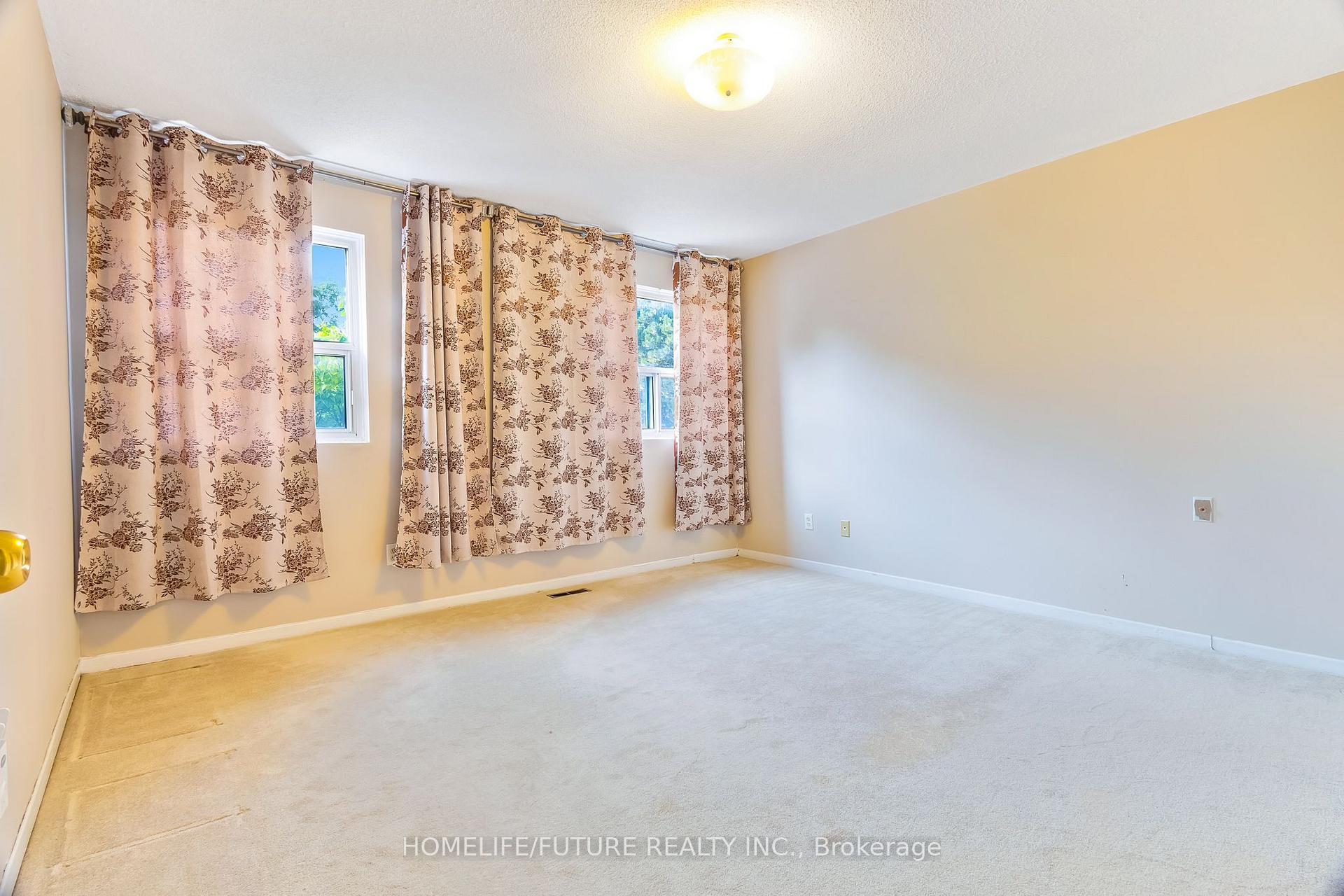 Photo 13 of Unit 174, 124 Dusay Place, Scarborough, L'Amoreaux — HOMEH