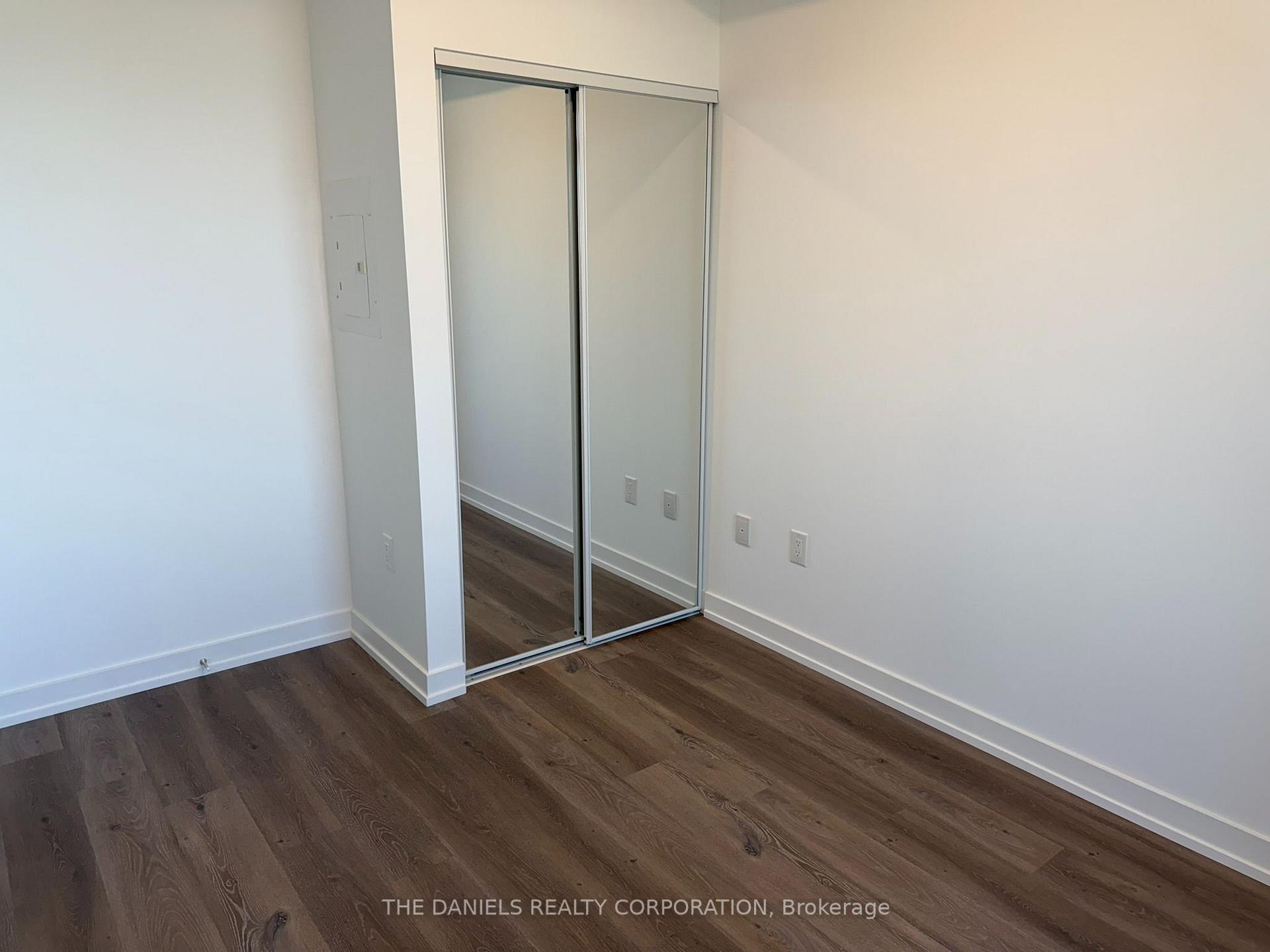 Photo 10 of Unit 4411, 395 Square One Drive, Mississauga, City Centre — HOMEH