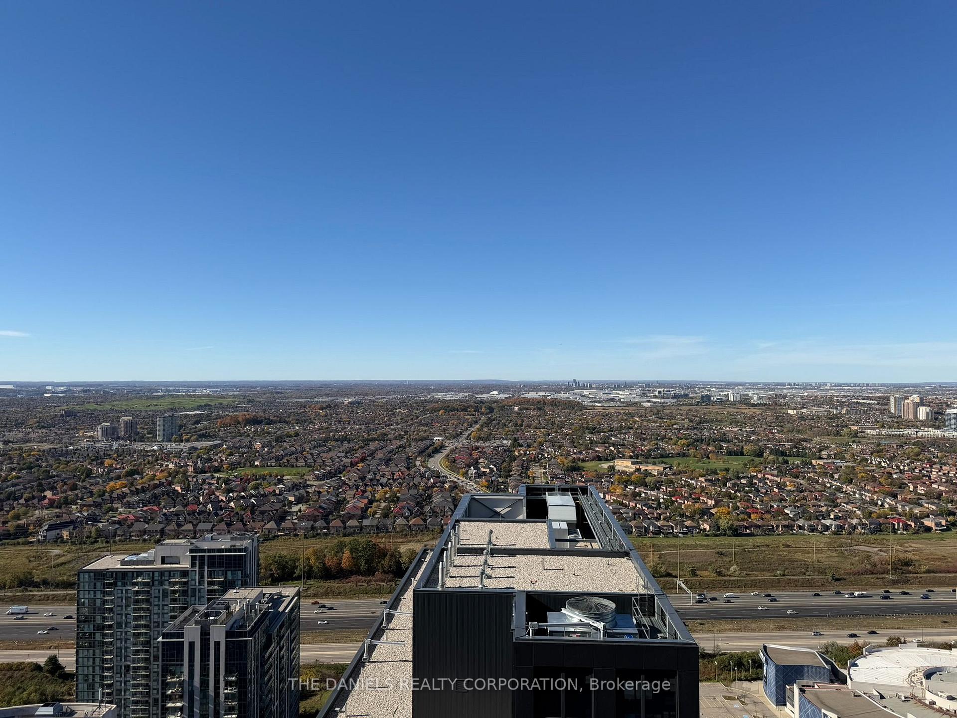 Photo 13 of Unit 4411, 395 Square One Drive, Mississauga, City Centre — HOMEH