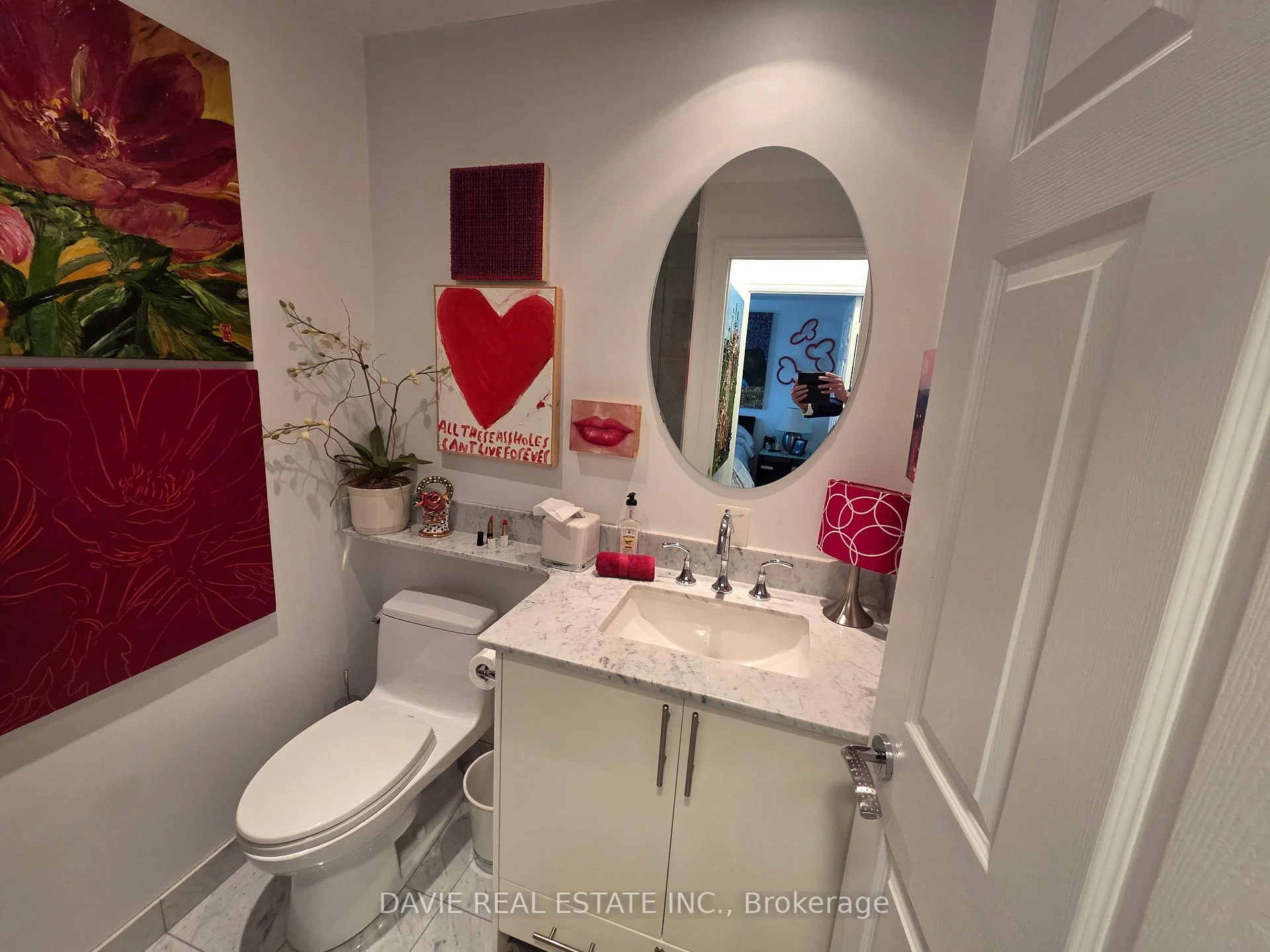 Photo 8 of Unit 1709, 35 Balmuto Street, Toronto, Bay Street Corridor — HOMEH