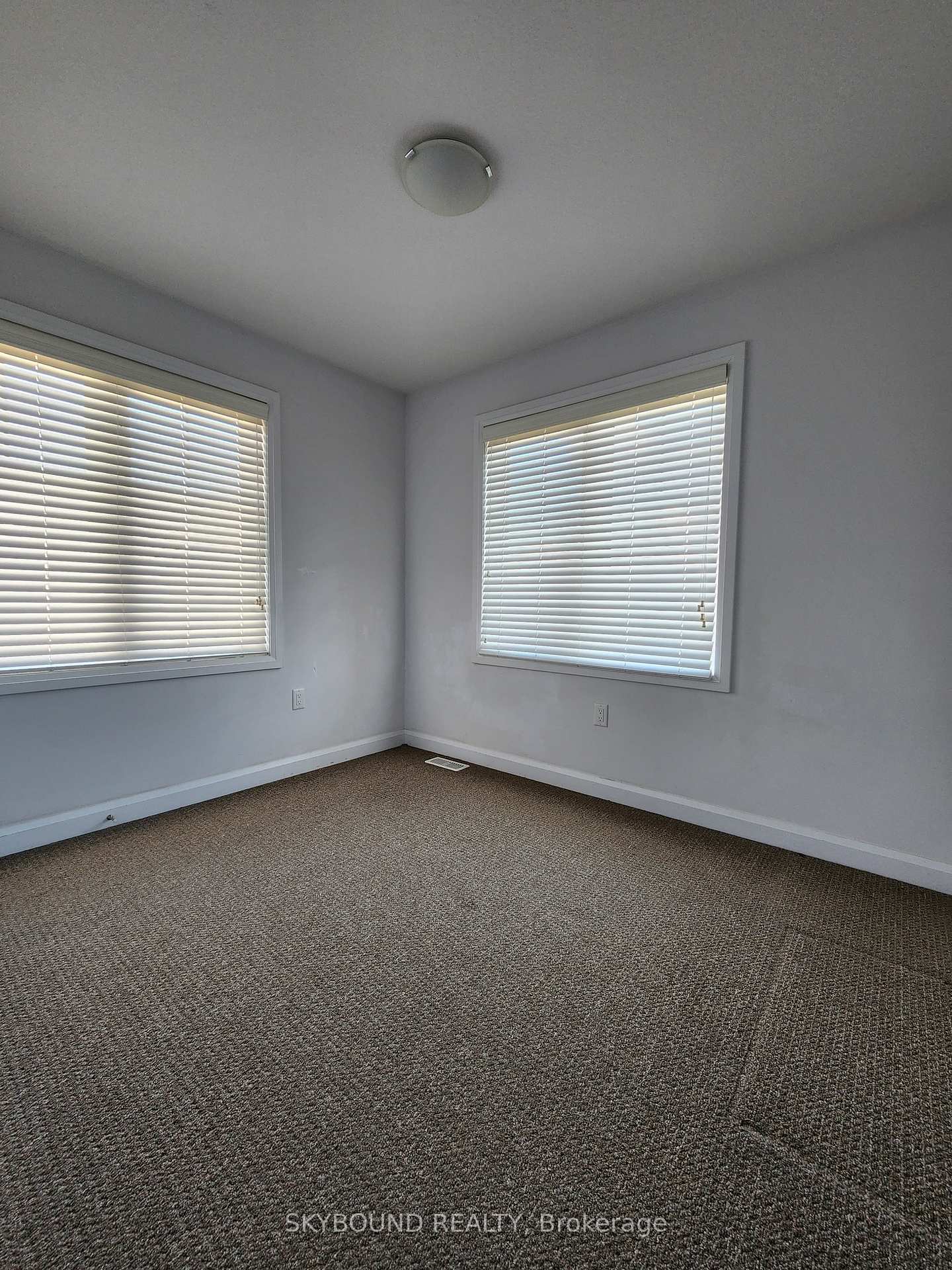 Photo 12 of Unit 60, 1169 Garner Road, Hamilton, Meadowlands — HOMEH