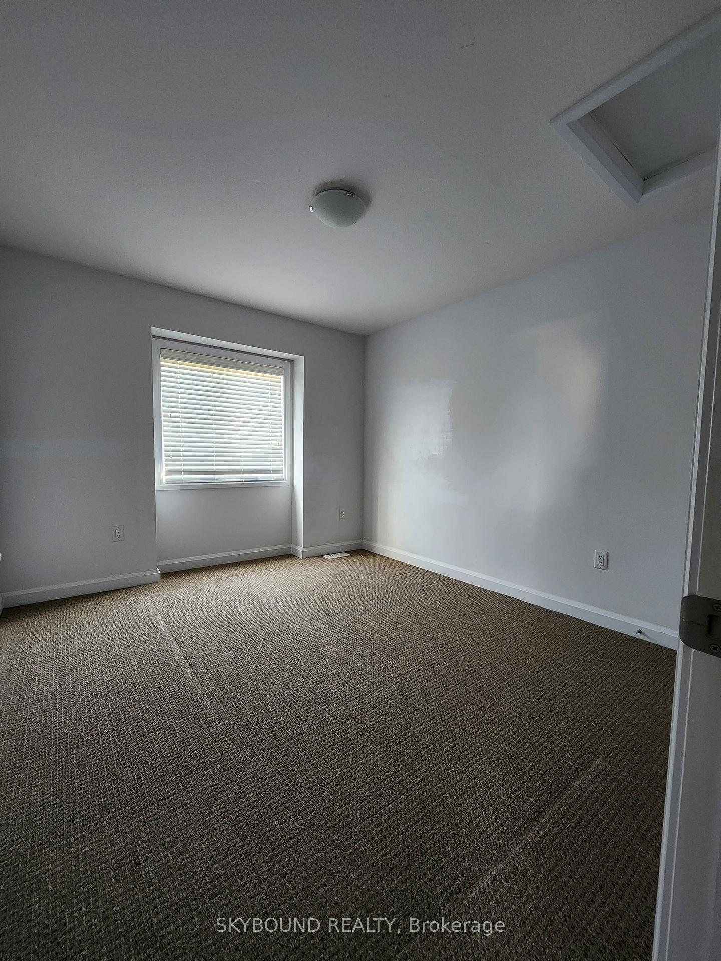 Photo 14 of Unit 60, 1169 Garner Road, Hamilton, Meadowlands — HOMEH