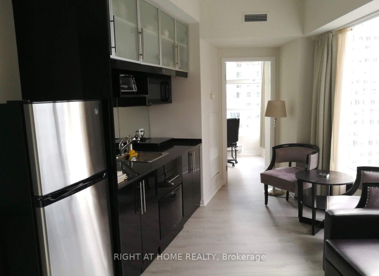 Photo 11 of Unit 2612, 1 King Street W, Toronto, Bay Street Corridor — HOMEH