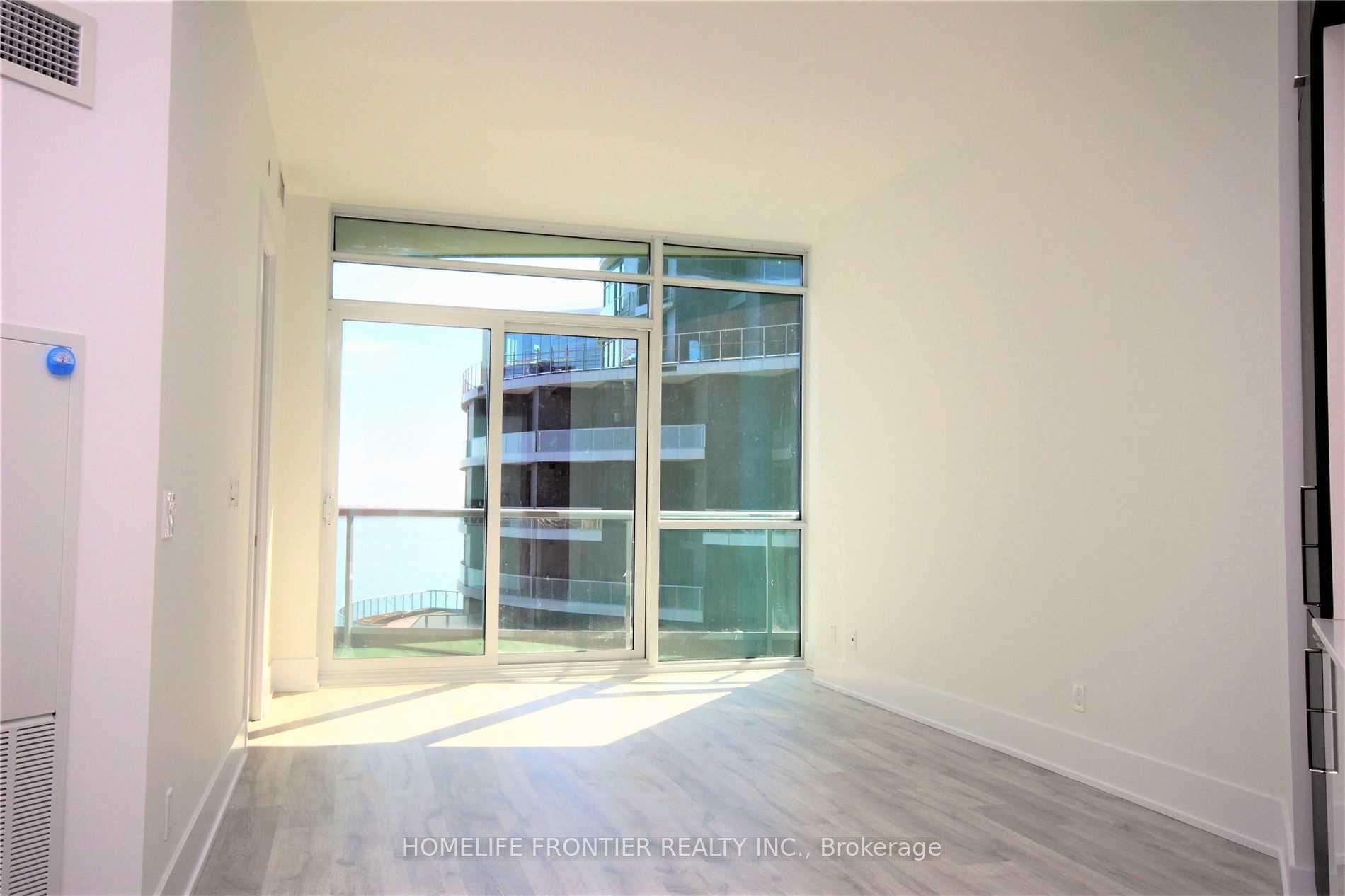 Photo 11 of Unit 912, 1 Edgewater Drive, Toronto, Waterfront Communities — HOMEH