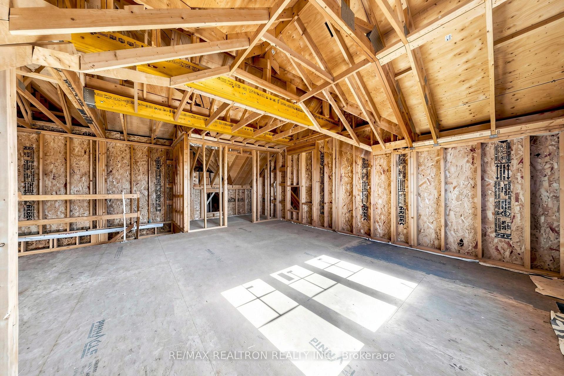 Photo 31 of 4 Bay Vista Gate, Quinte West, Murray Ward — HOMEH