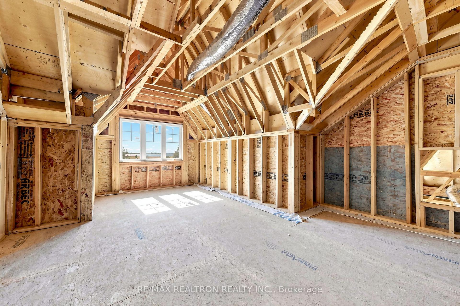 Photo 35 of 4 Bay Vista Gate, Quinte West, Murray Ward — HOMEH
