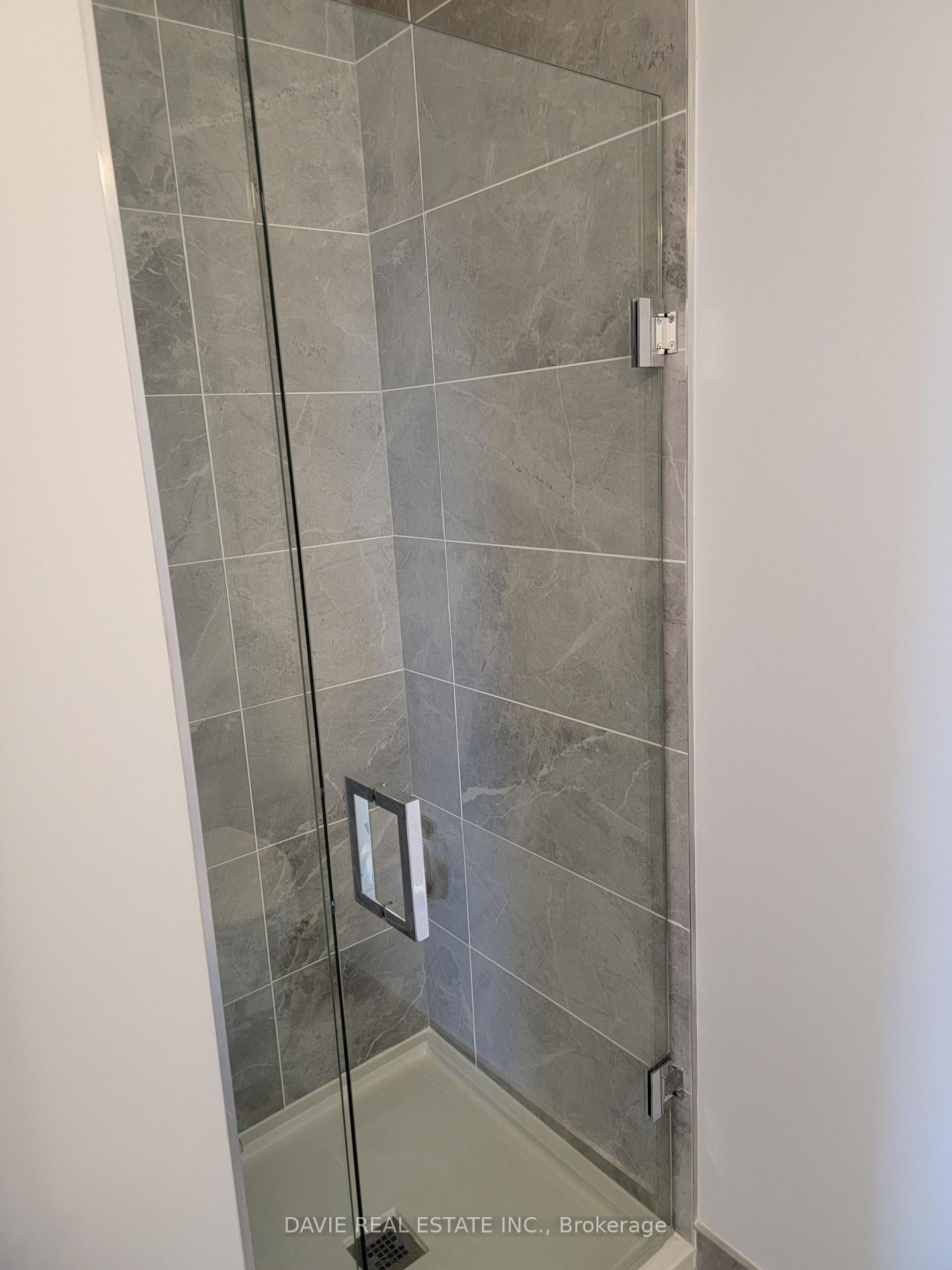 Photo 12 of Unit 401, 30 Elm Drive W, Mississauga, Fairview — HOMEH