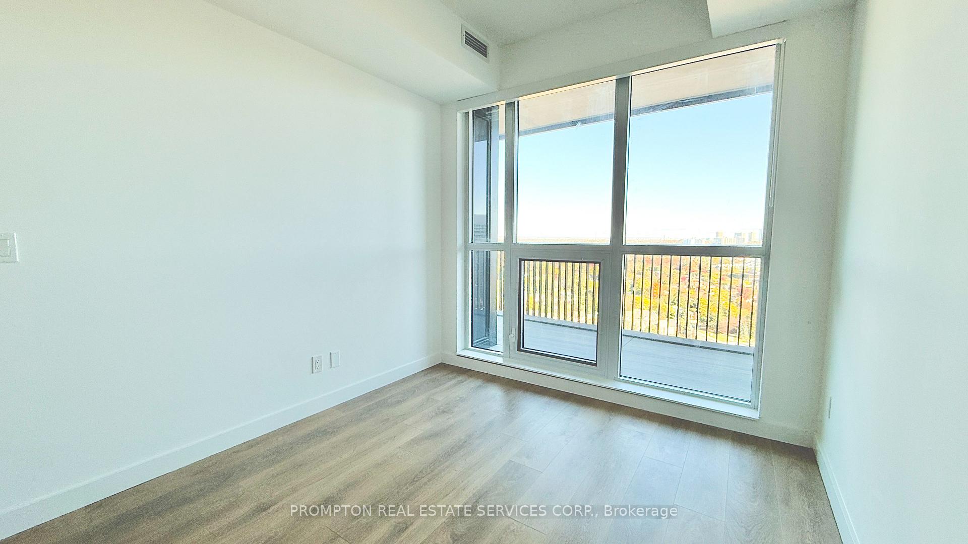 Photo 10 of Unit 2208, 18 Esther Shiner Drive, North York, Bayview Village — HOMEH