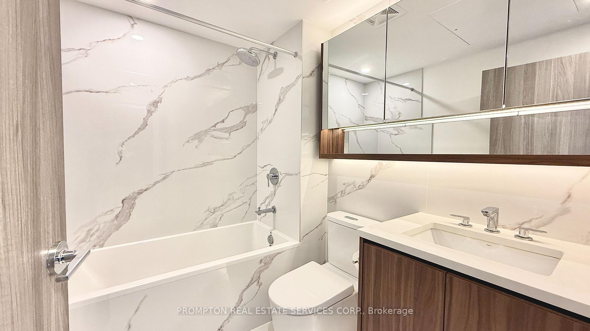 Photo 18 of Unit 2208, 18 Esther Shiner Drive, North York, Bayview Village — HOMEH