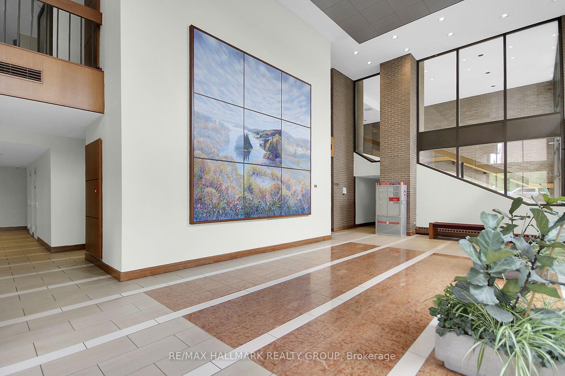 Photo 4 of Unit 1503, 505 St Laurent Boulevard, Ottawa, Viscount Alexander Park — HOMEH
