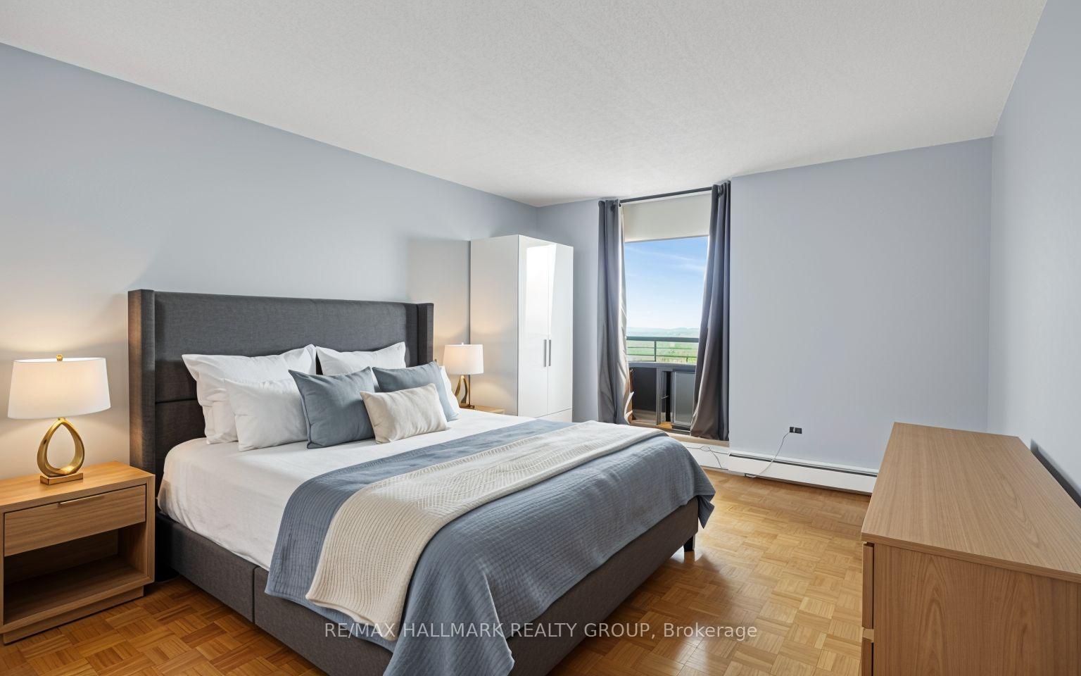 Photo 17 of Unit 1503, 505 St Laurent Boulevard, Ottawa, Viscount Alexander Park — HOMEH