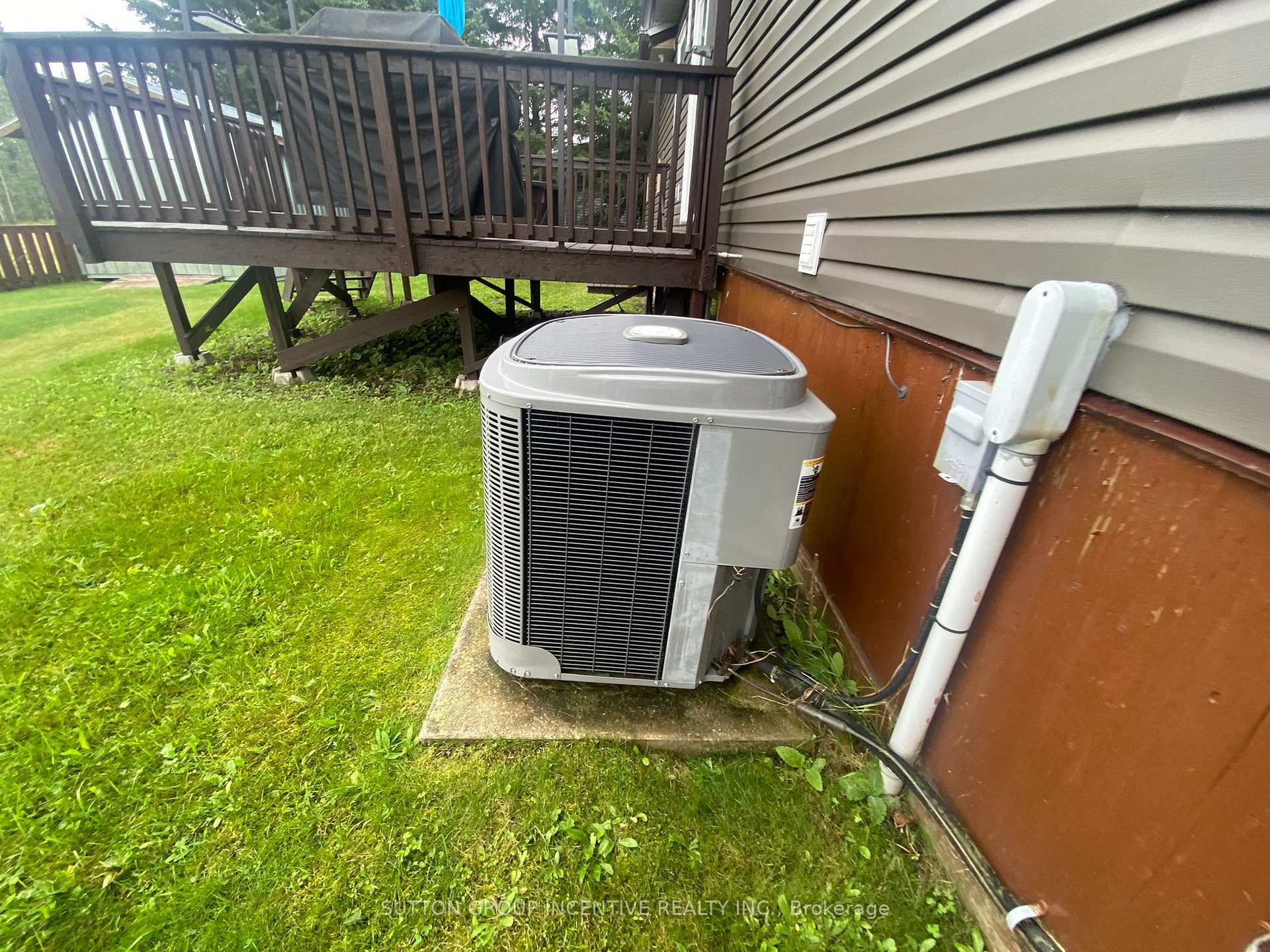 Photo 16 of 24 Bowman Avenue, Black River Matheson, Matheson — HOMEH