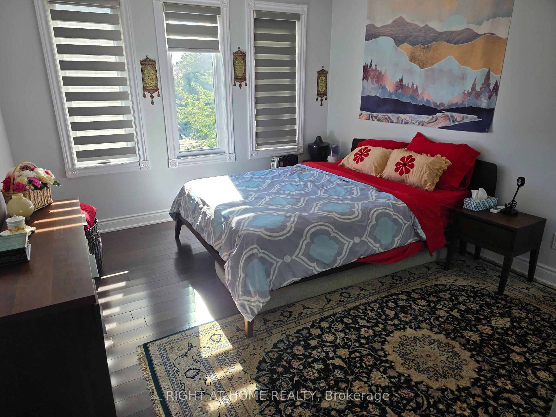 Photo 17 of 16 Griffiths Drive, Ajax, Central West — HOMEH