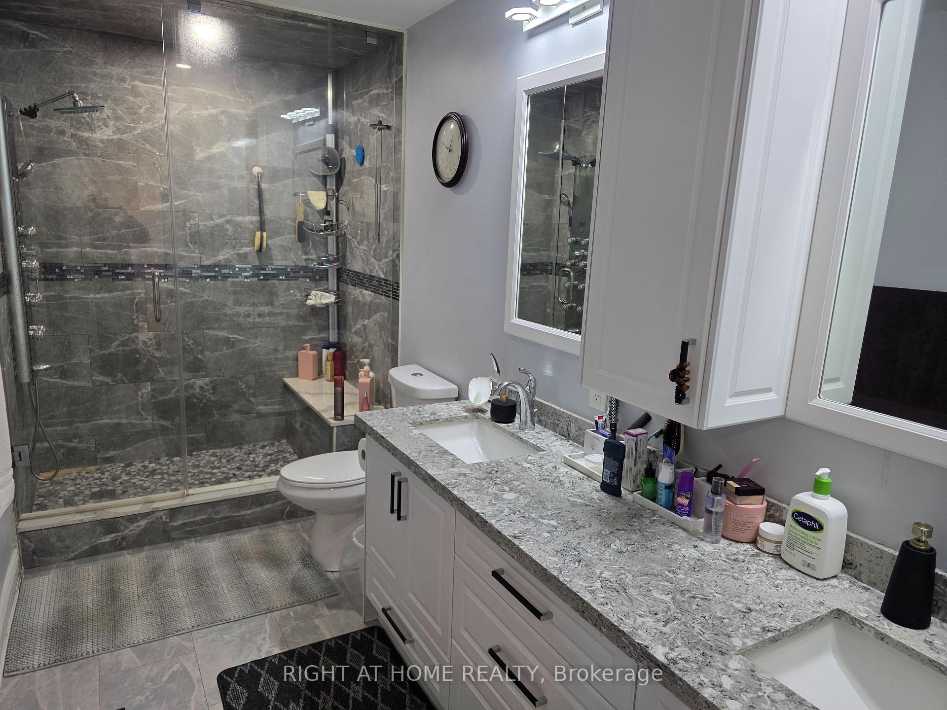 Photo 22 of 16 Griffiths Drive, Ajax, Central West — HOMEH