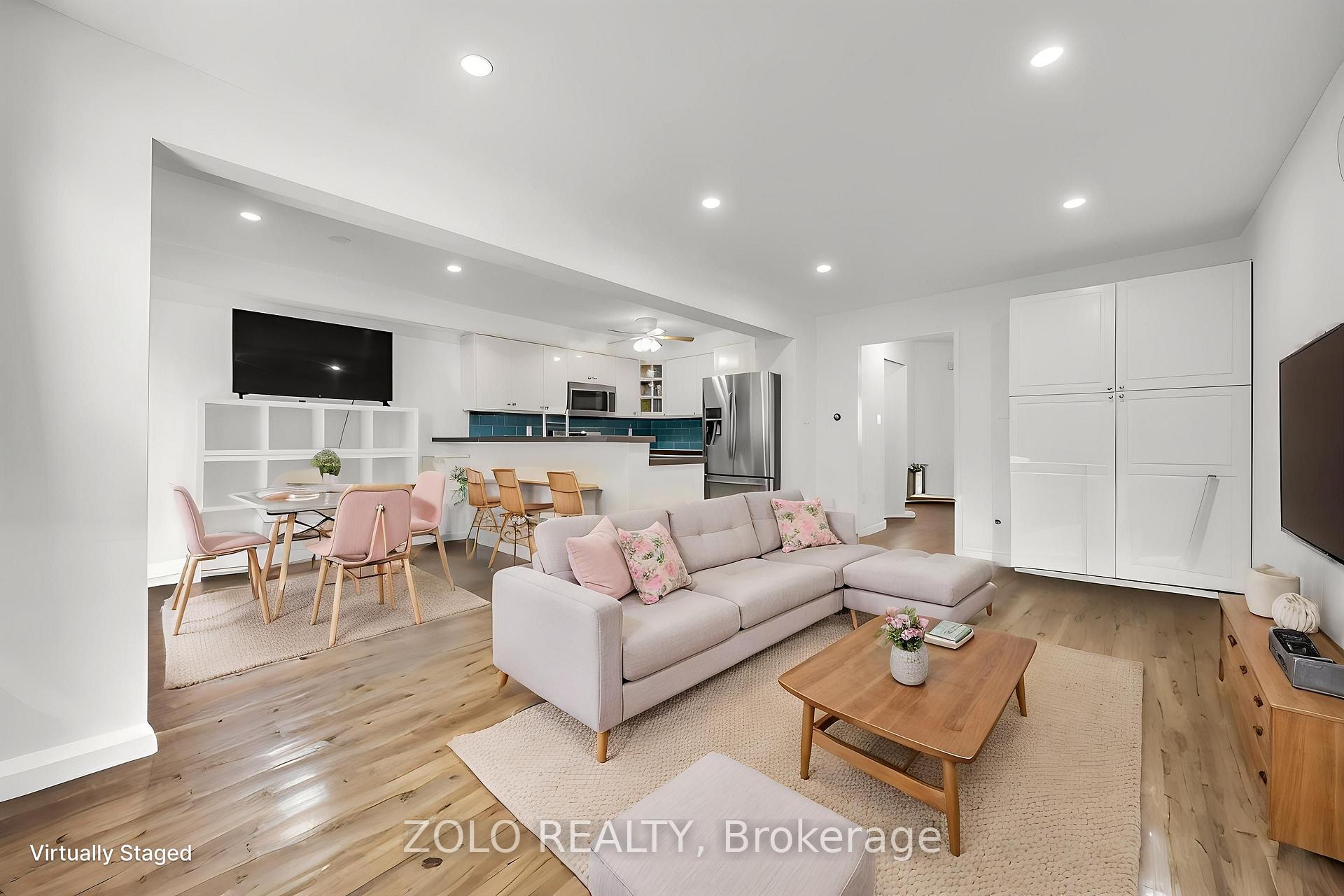 Photo 13 of 215 Park Drive, Whitchurch-Stouffville, Stouffville — HOMEH