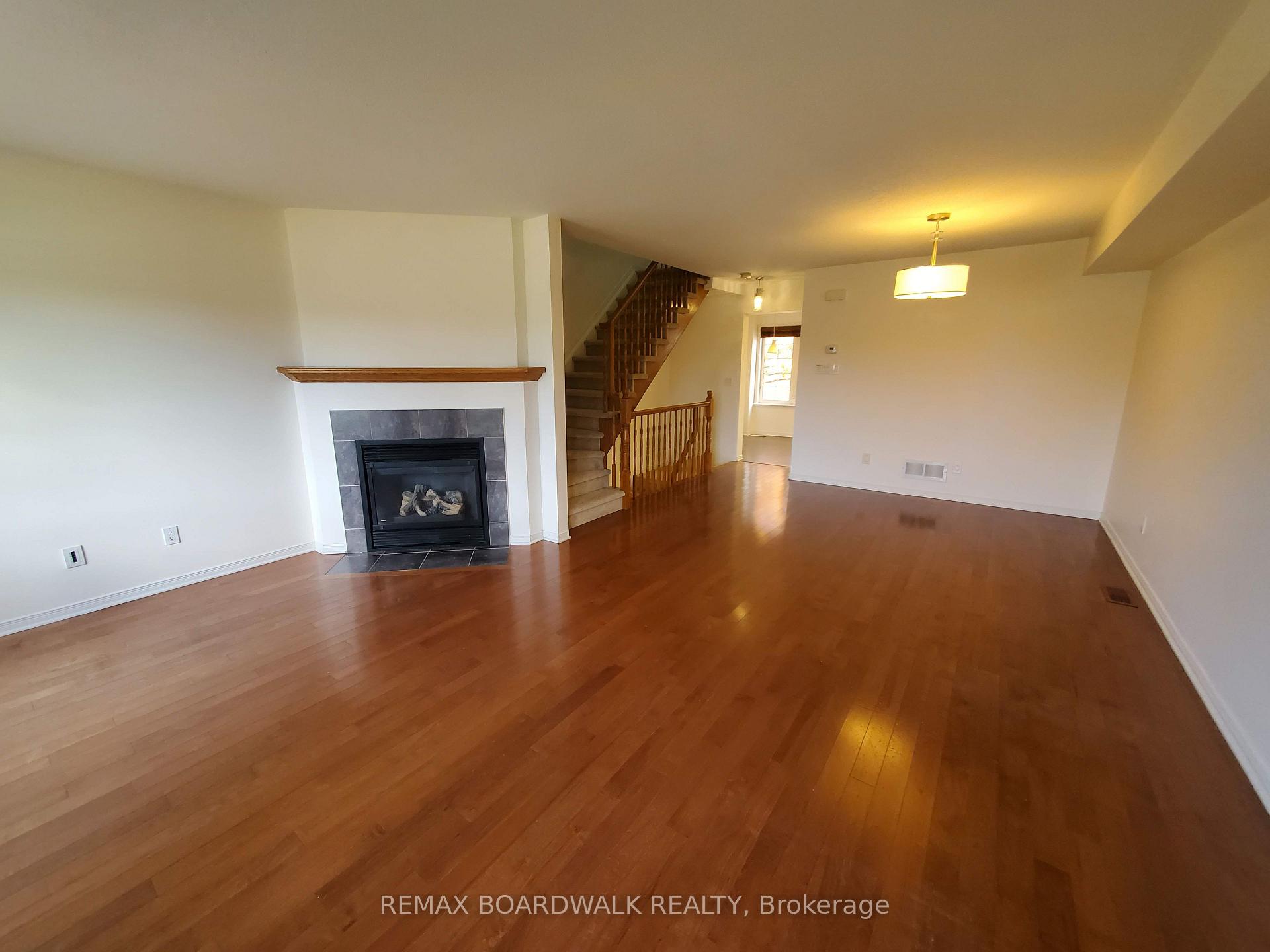 Photo 7 of Unit 243, 90 Edenvale Drive, Ottawa, Kanata - Beaverbrook — HOMEH