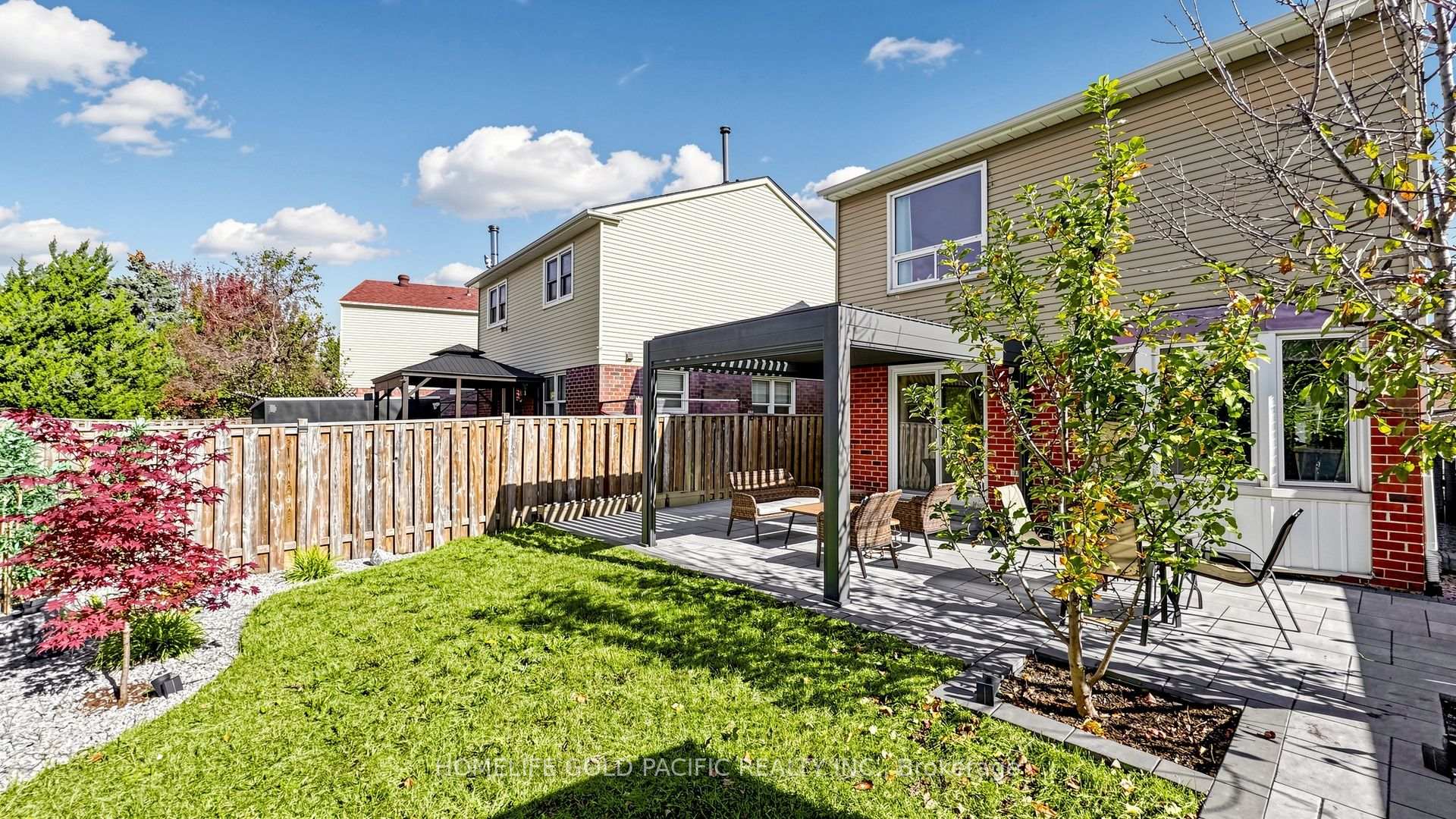 Photo 7 of 60 Elmfield Crescent, Scarborough, Steeles — HOMEH