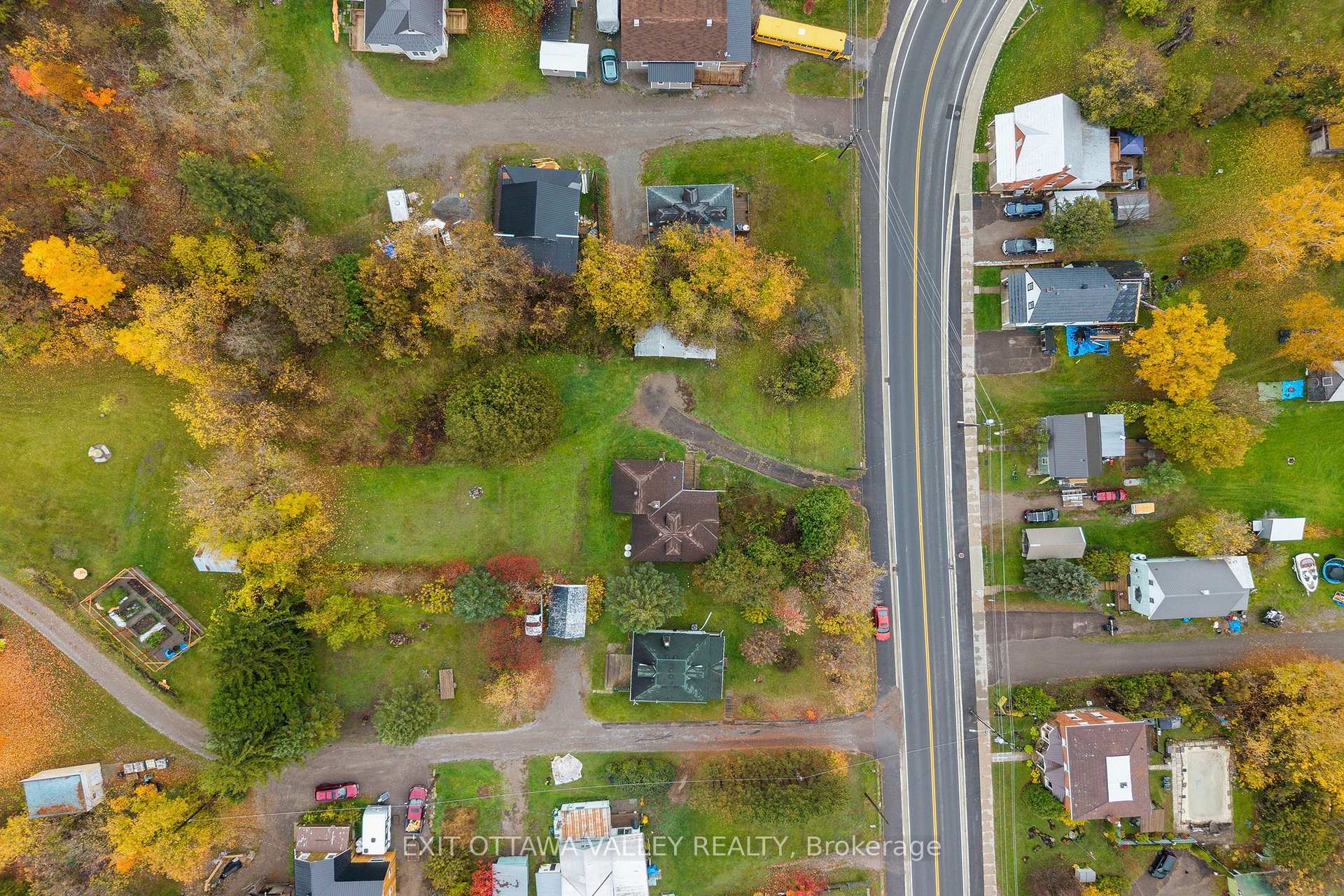 Photo 14 of 106 Bonnechere Street E, Bonnechere Valley, Eganville/Bonnechere Twp — HOMEH