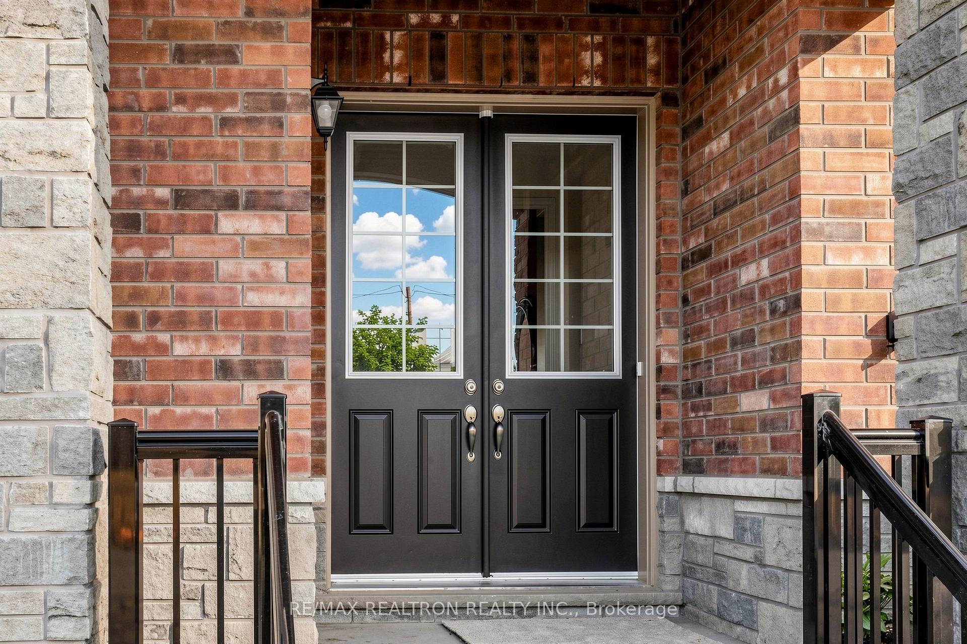 Photo 2 of 10 Cassandra Avenue, Quinte West, Murray Ward — HOMEH