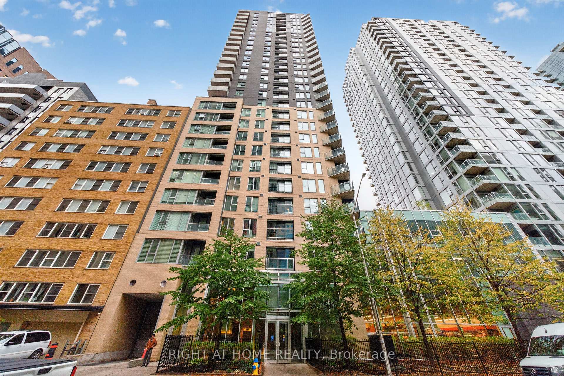 Photo 1 of Unit 1902, 40 Nepean Street, Ottawa, Ottawa Centre — HOMEH