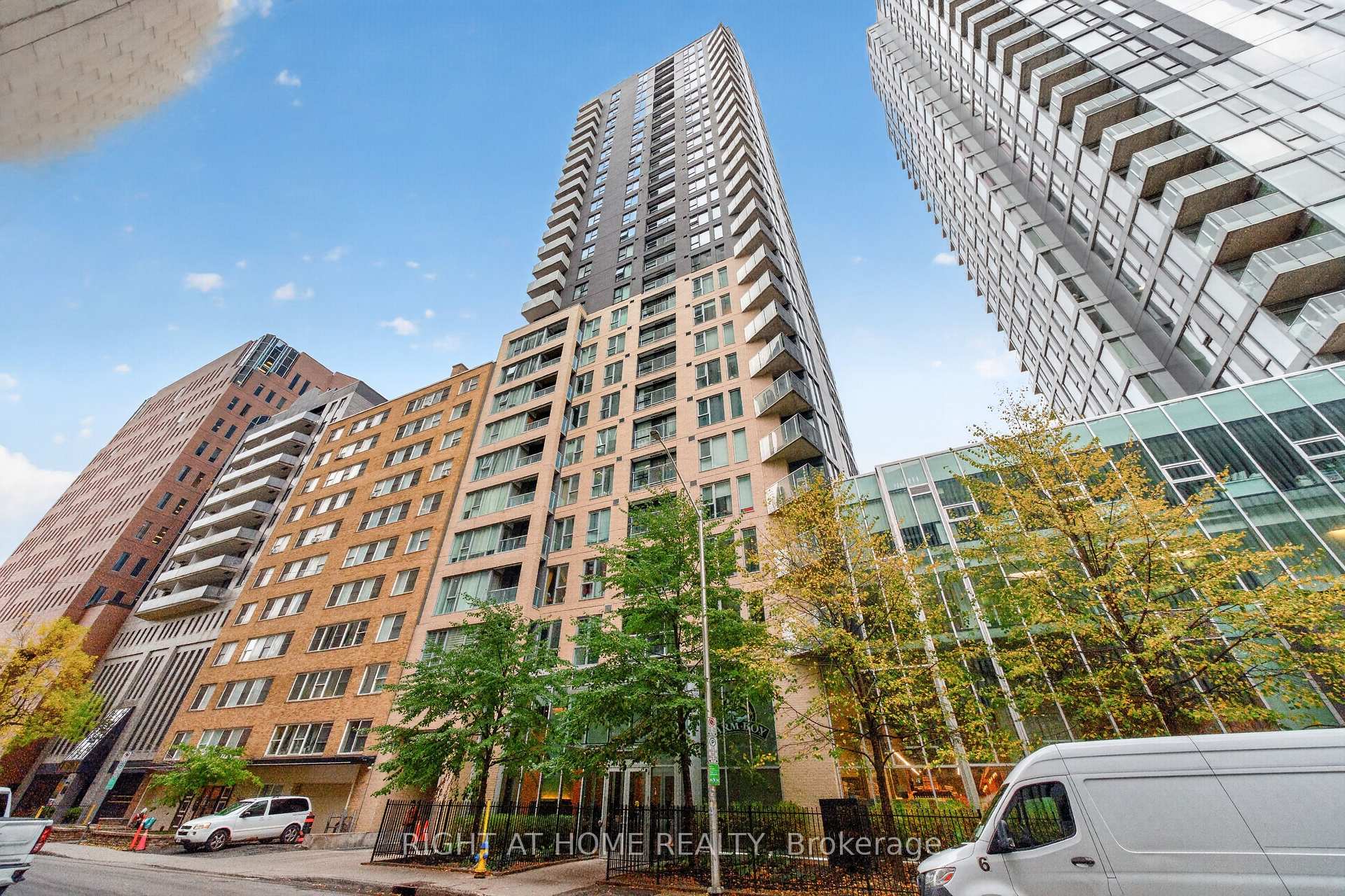 Photo 2 of Unit 1902, 40 Nepean Street, Ottawa, Ottawa Centre — HOMEH