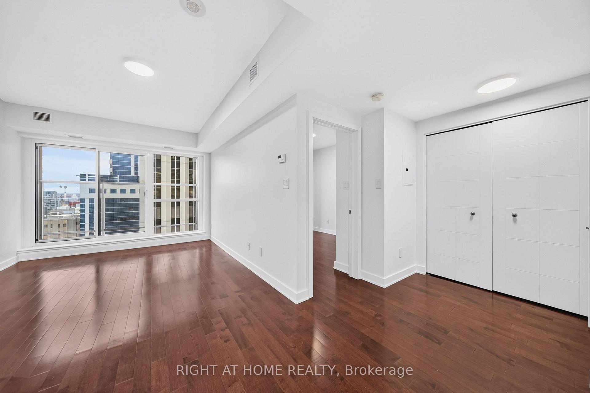 Photo 9 of Unit 1902, 40 Nepean Street, Ottawa, Ottawa Centre — HOMEH