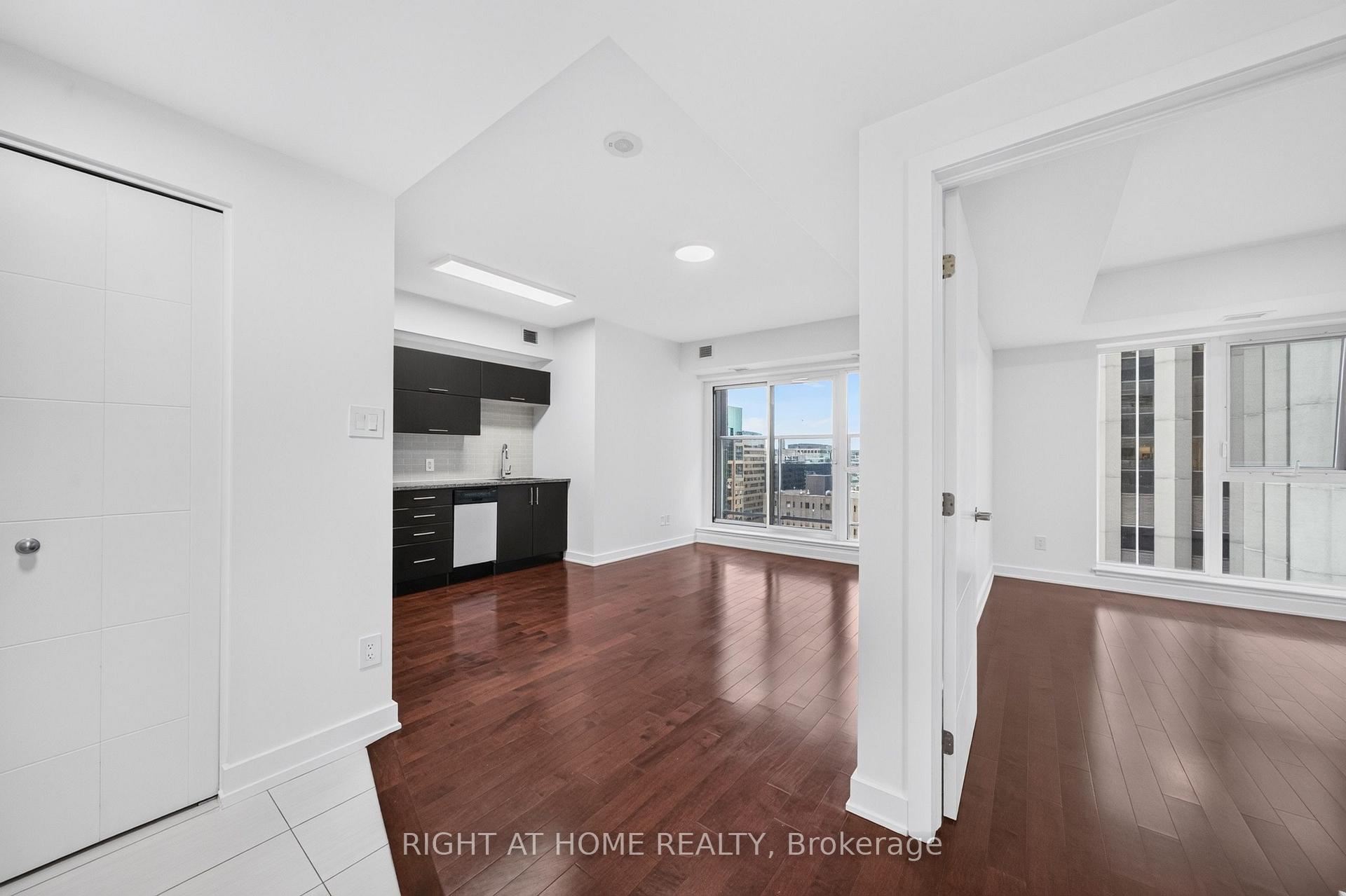 Photo 10 of Unit 1902, 40 Nepean Street, Ottawa, Ottawa Centre — HOMEH