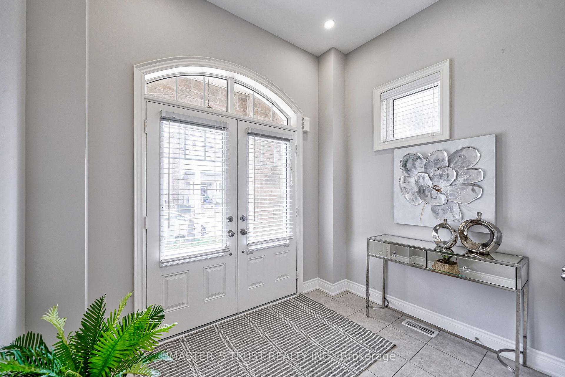 Photo 2 of 3152 Goodyear Road, Burlington, Alton — HOMEH
