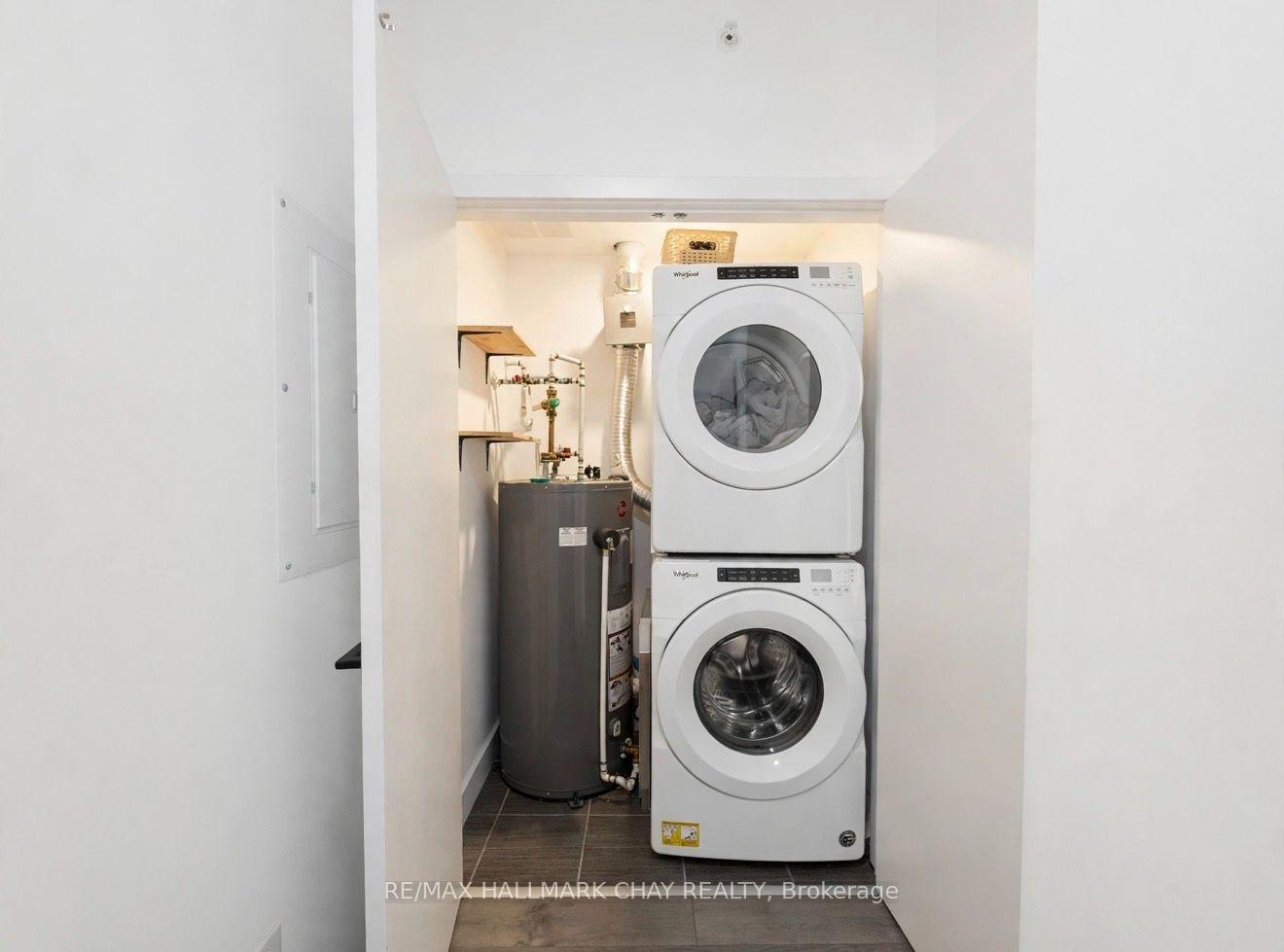 Photo 15 of Unit 304, 5 Chef Lane, Barrie, Rural Barrie Southeast — HOMEH