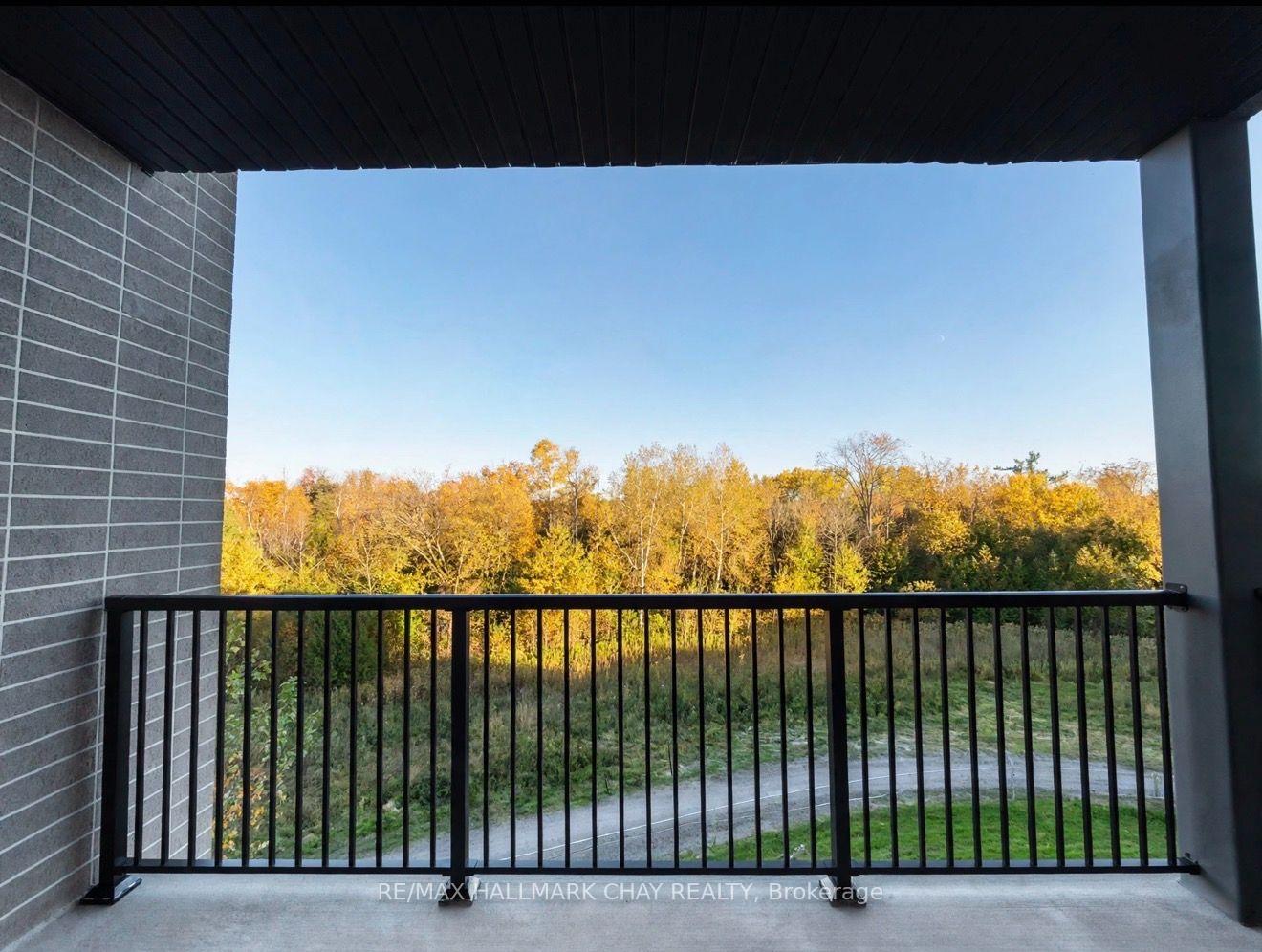 Photo 25 of Unit 304, 5 Chef Lane, Barrie, Rural Barrie Southeast — HOMEH