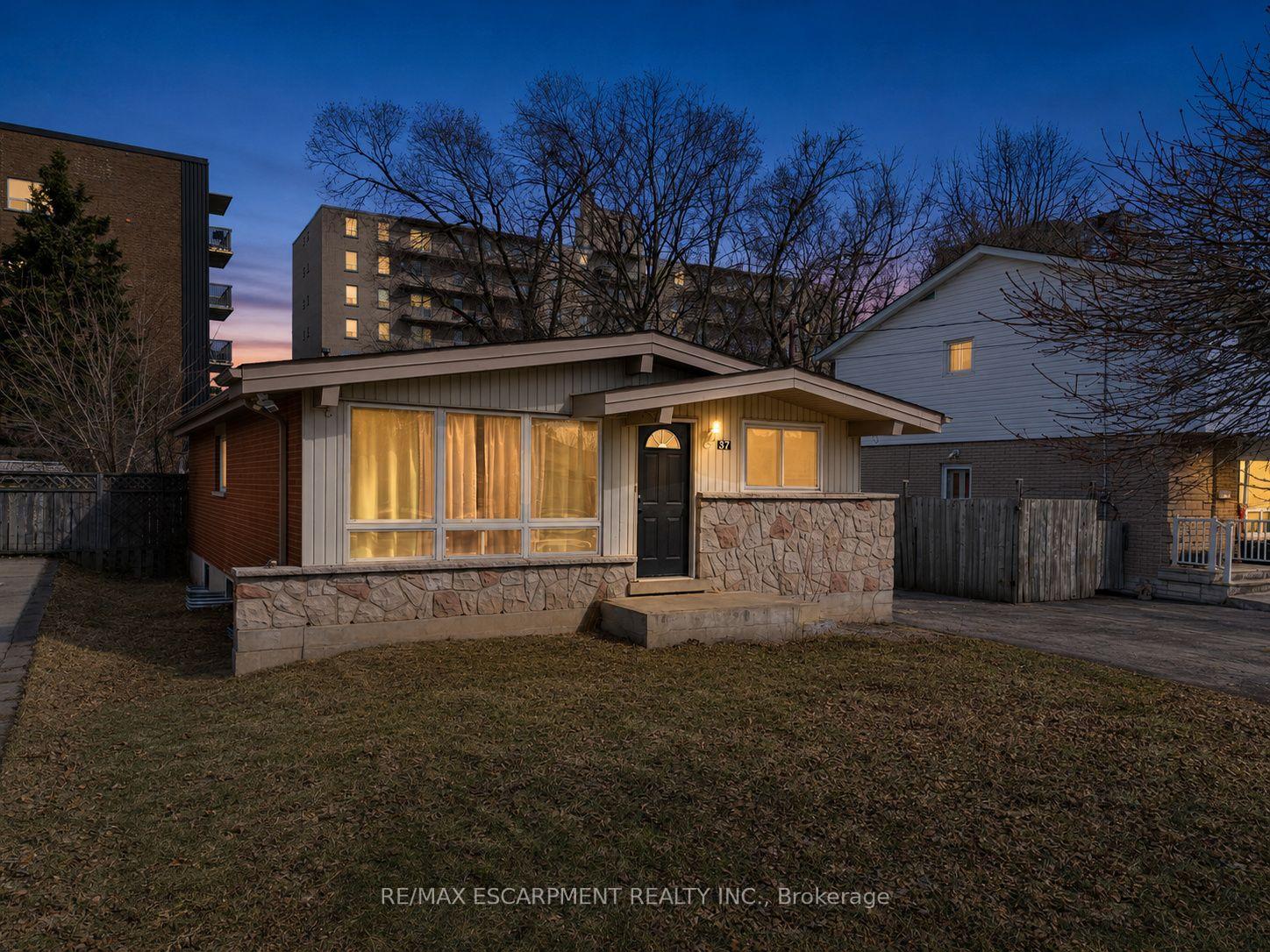 Photo of 37 Lilacside Drive