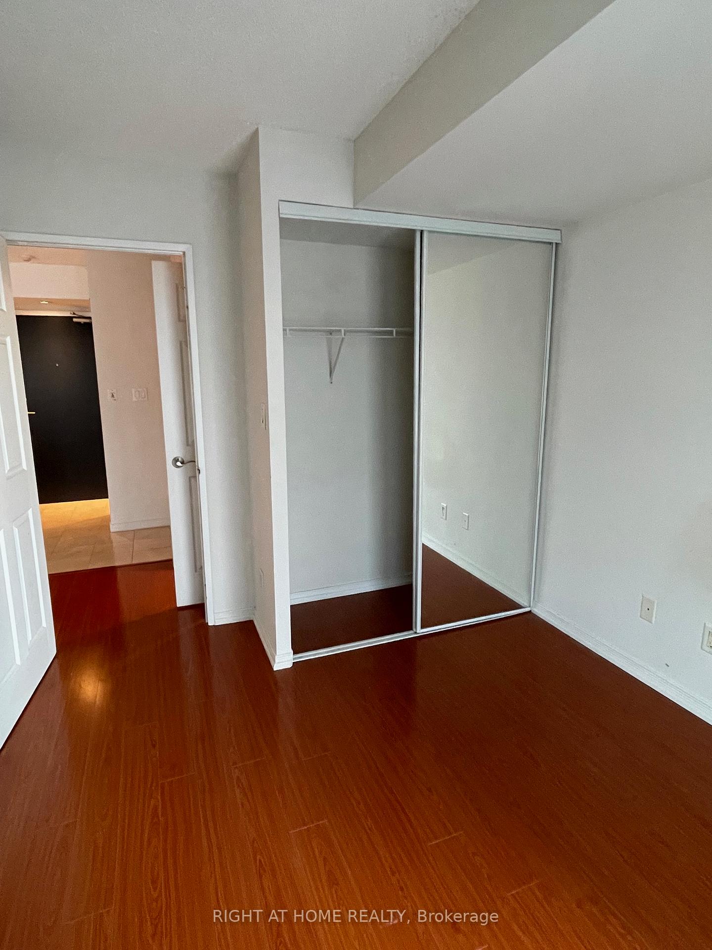 Photo 7 of Unit 1106, 230 King Street E, Toronto, Moss Park — HOMEH