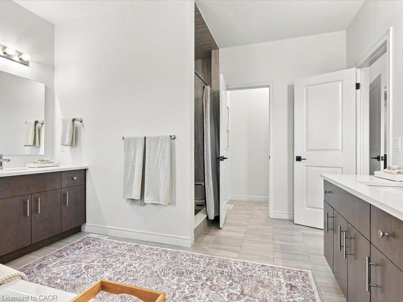 Photo 8 of 905 Broadacre Place, Kitchener, Pioneer Park/Doon/Wyldwoods — HOMEH