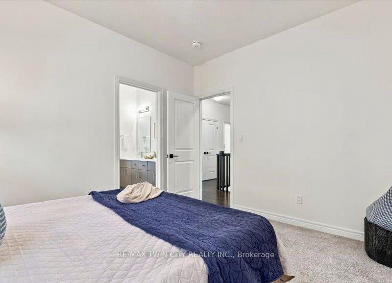 Photo 12 of 905 Broadacre Place, Kitchener, Pioneer Park/Doon/Wyldwoods — HOMEH