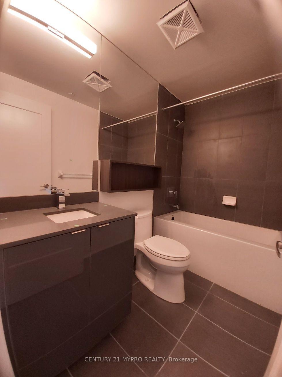 Photo 11 of Unit 927, 60 Princess Street, Toronto, Moss Park — HOMEH