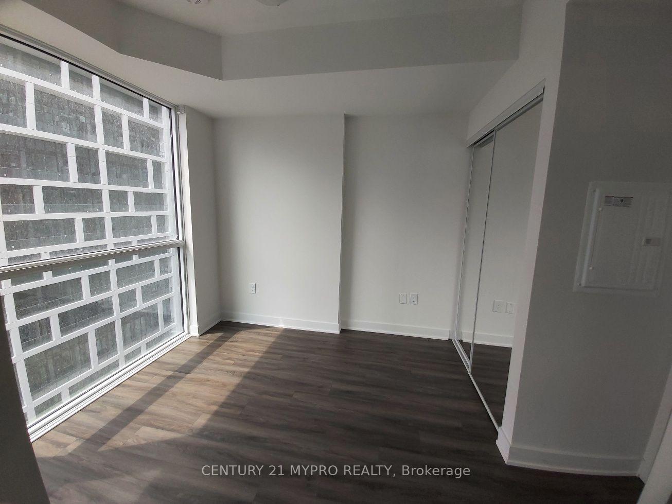 Photo 13 of Unit 927, 60 Princess Street, Toronto, Moss Park — HOMEH