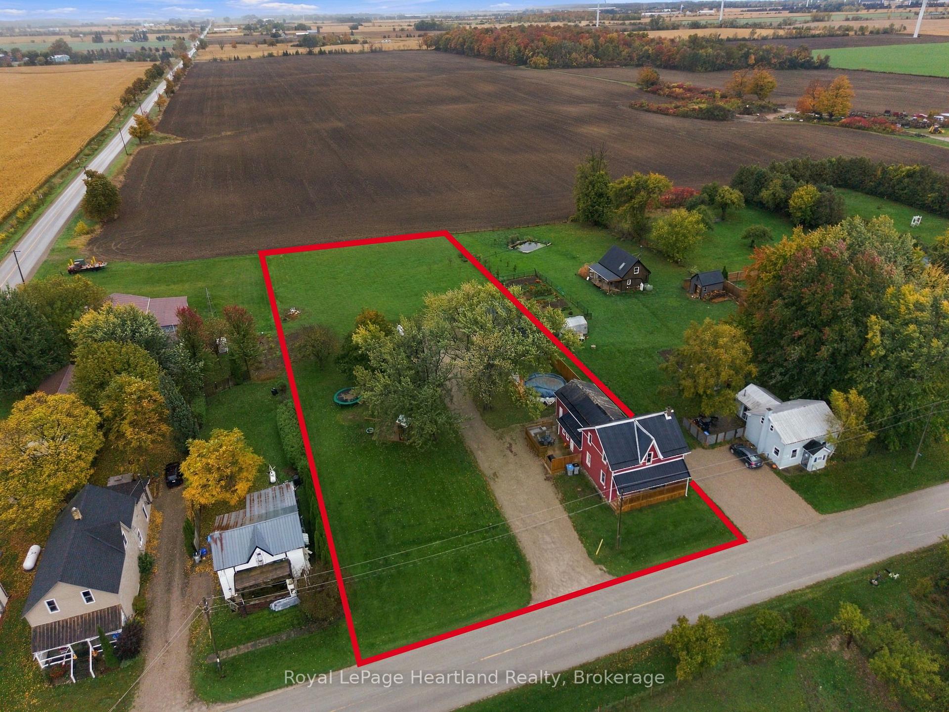 Photo 4 of 37579 Kippen Road, Bluewater, Hay — HOMEH