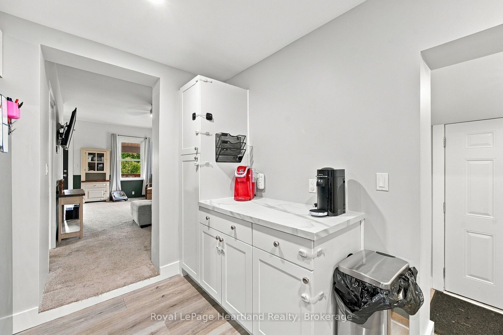 Photo 21 of 37579 Kippen Road, Bluewater, Hay — HOMEH