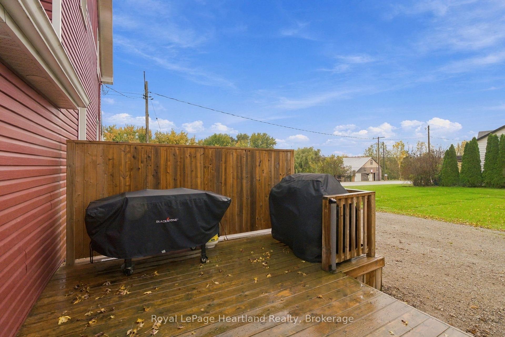 Photo 36 of 37579 Kippen Road, Bluewater, Hay — HOMEH