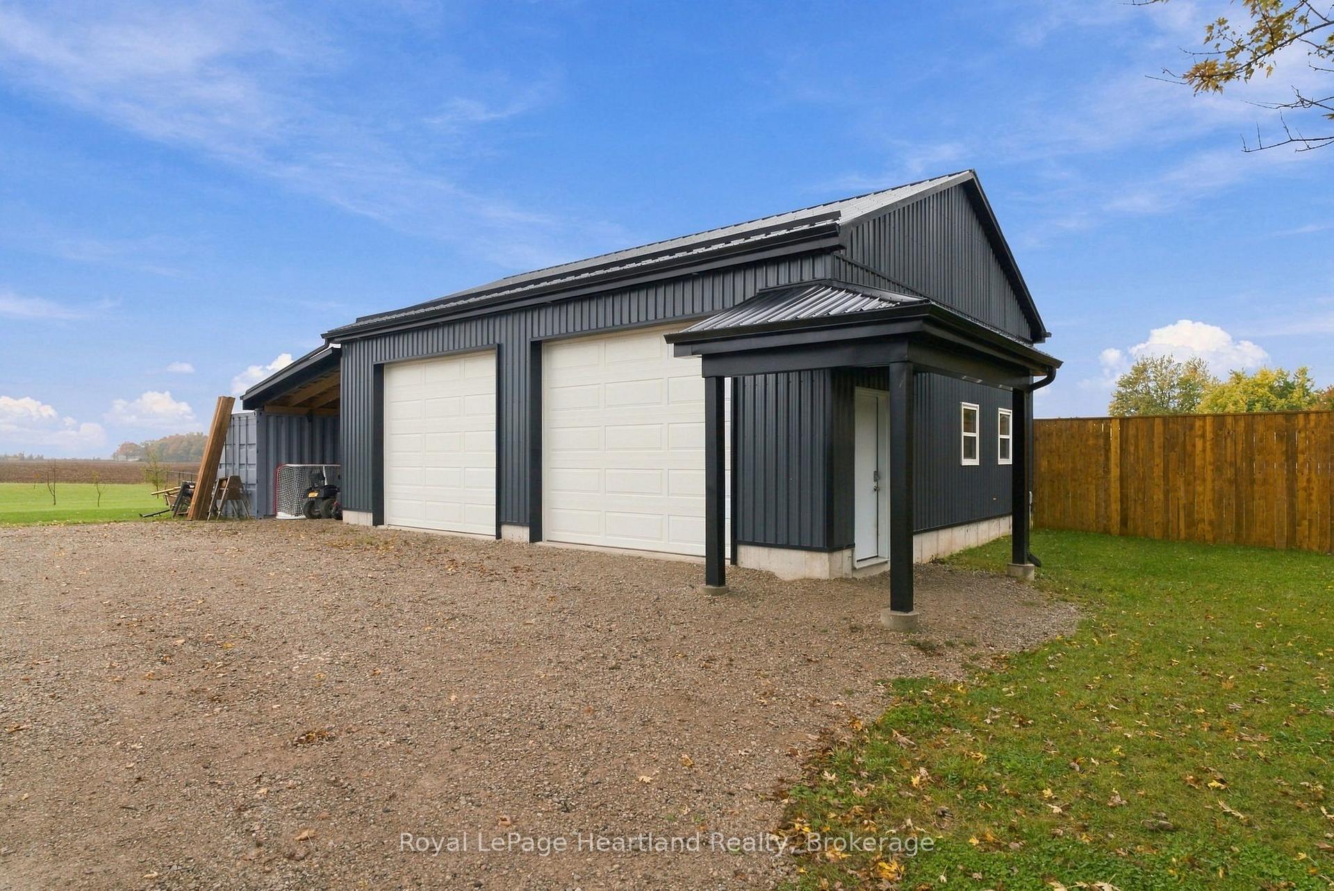 Photo 42 of 37579 Kippen Road, Bluewater, Hay — HOMEH