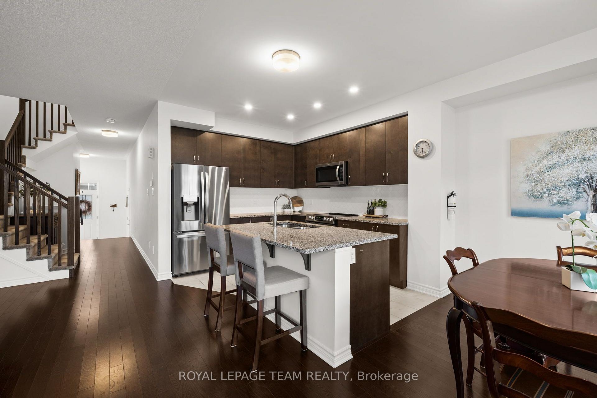 Photo 9 of 91 Mesa Drive, Ottawa, Barrhaven - Half Moon Bay — HOMEH