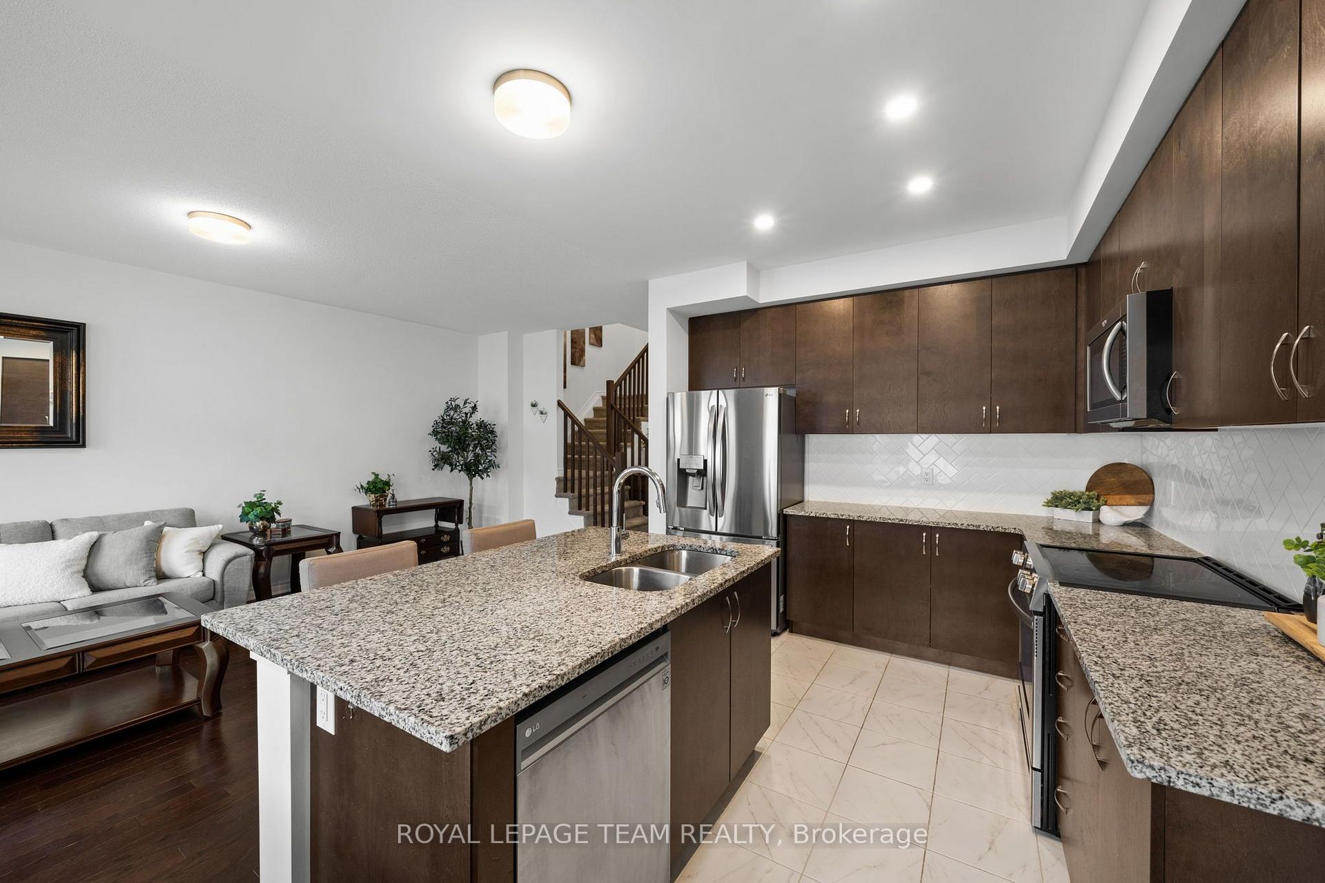 Photo 12 of 91 Mesa Drive, Ottawa, Barrhaven - Half Moon Bay — HOMEH