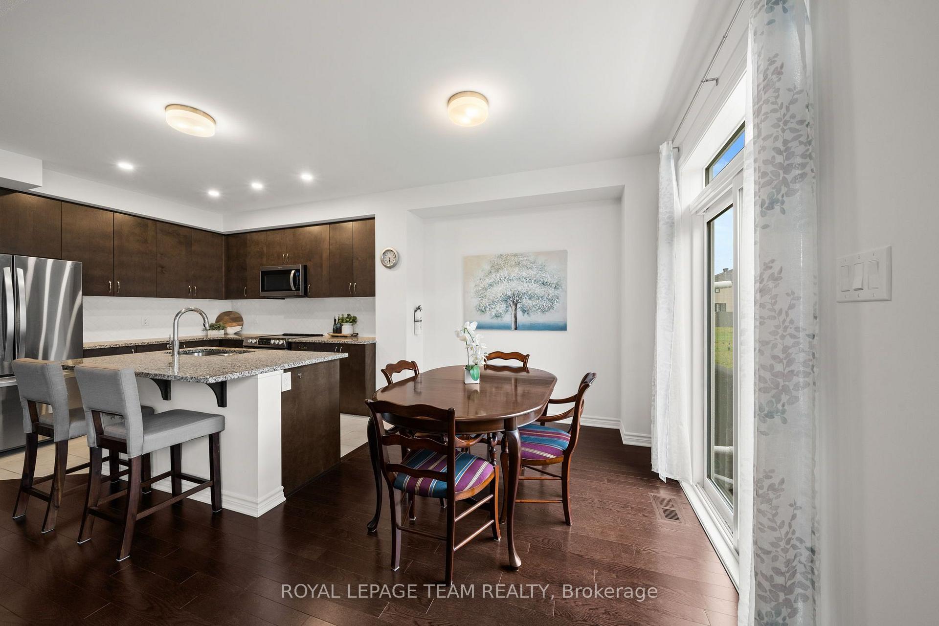 Photo 13 of 91 Mesa Drive, Ottawa, Barrhaven - Half Moon Bay — HOMEH