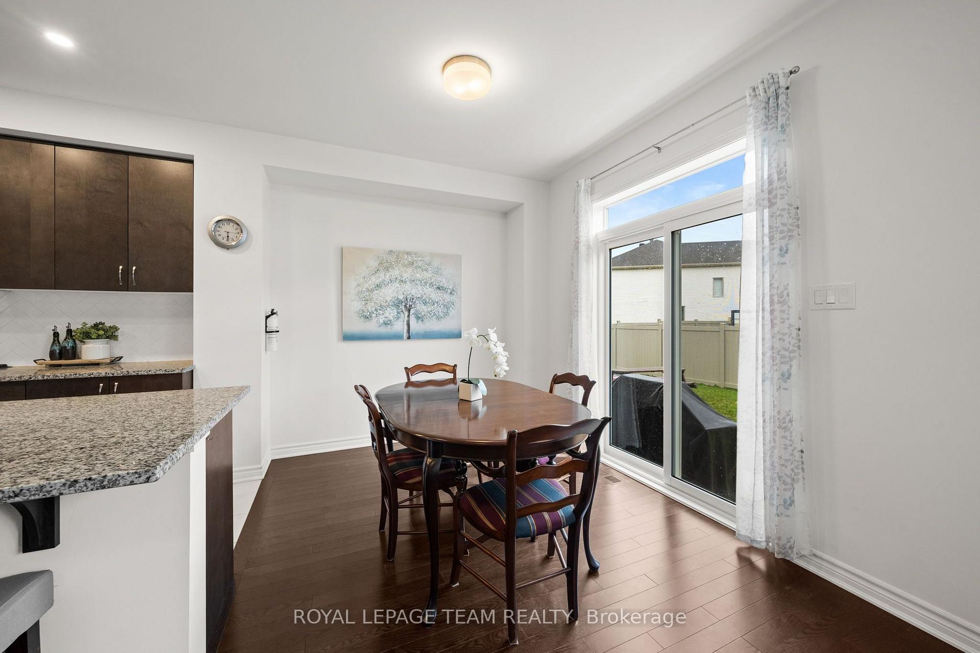 Photo 14 of 91 Mesa Drive, Ottawa, Barrhaven - Half Moon Bay — HOMEH